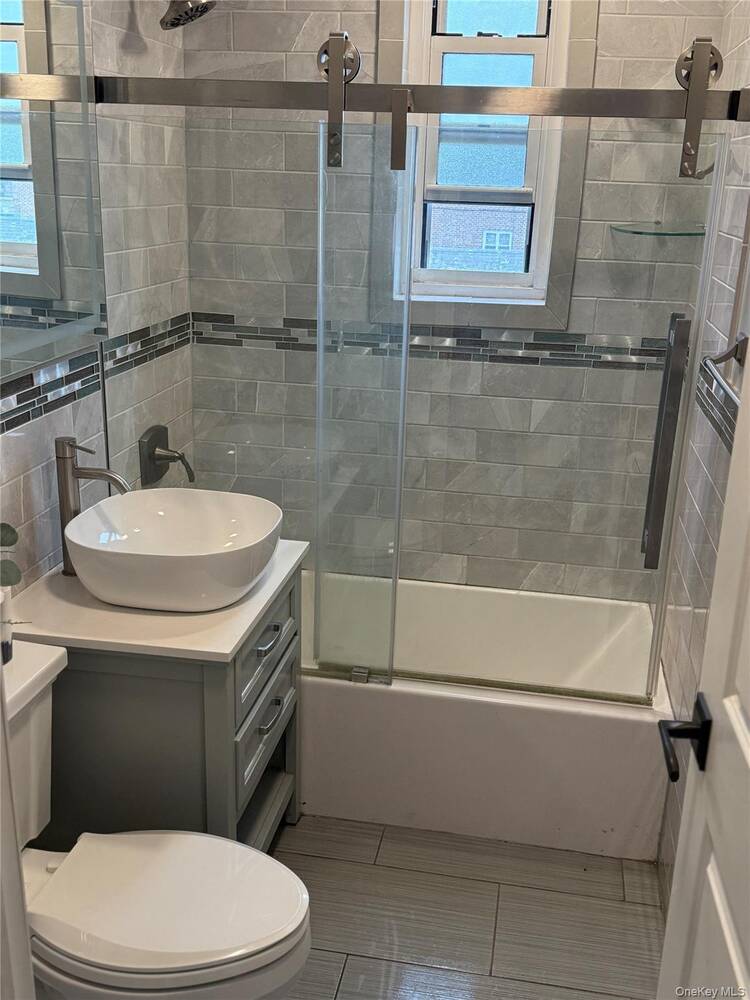 #5 photo, 131-59 234th Street, #2, Rosedale , NY 11422