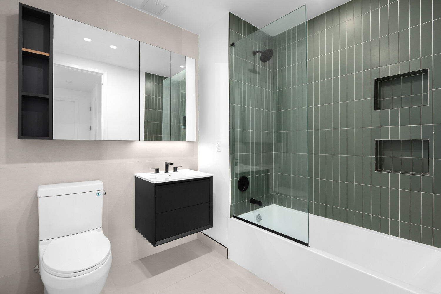 #5 photo, 527 GRAND Avenue, Crown Heights , NY 11238