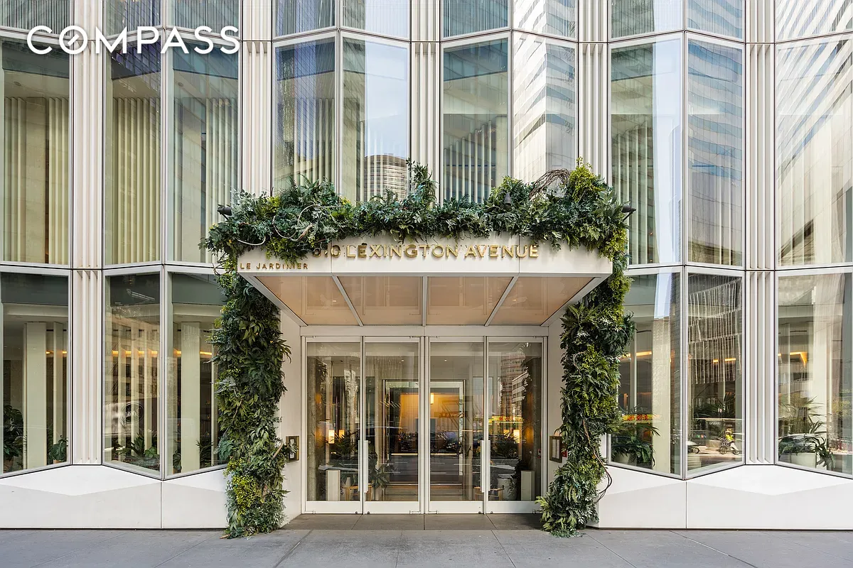 #20 photo, New York City, Midtown East , NY 10022