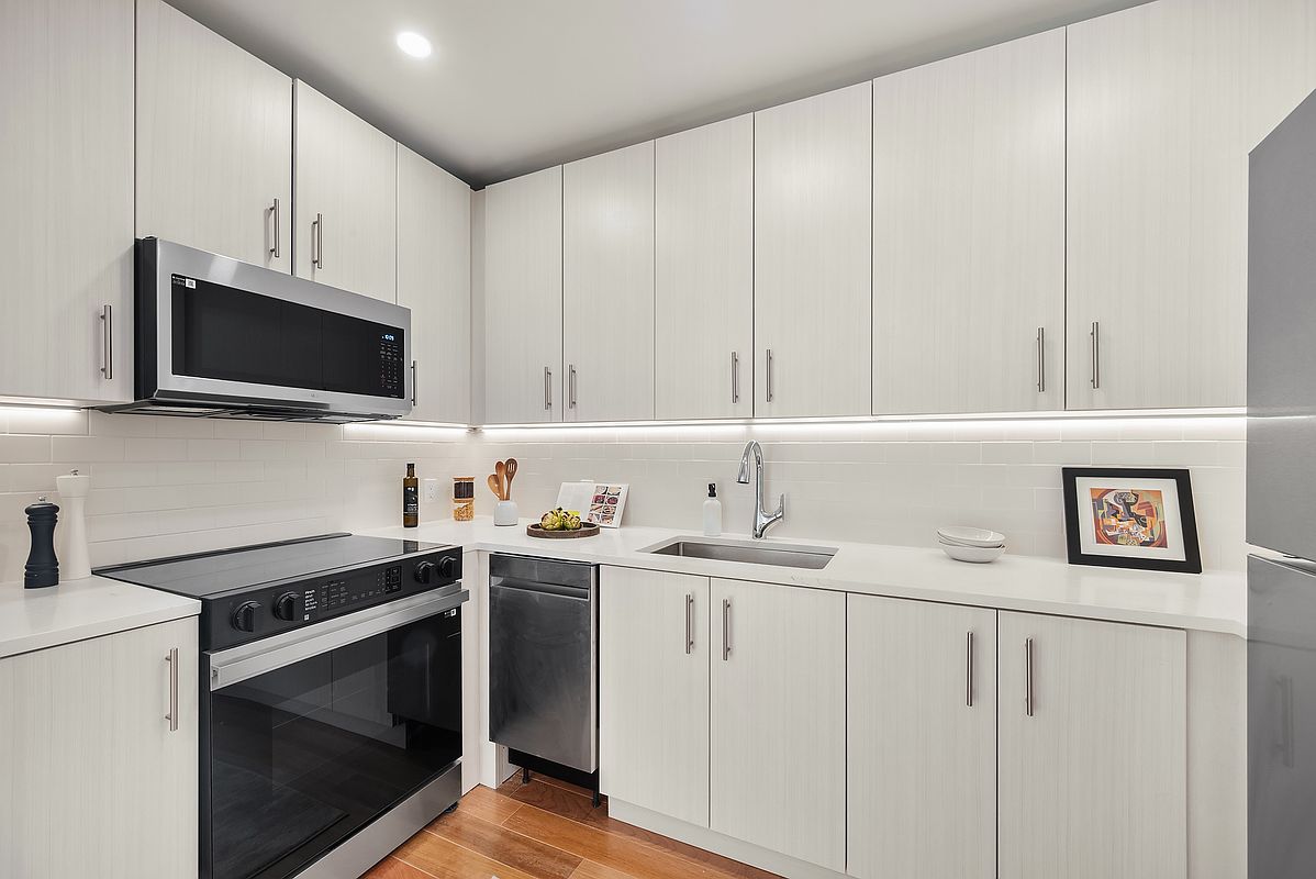 #8 photo, New York City, Манхэттен ‖ Washington Heights , NY 10040