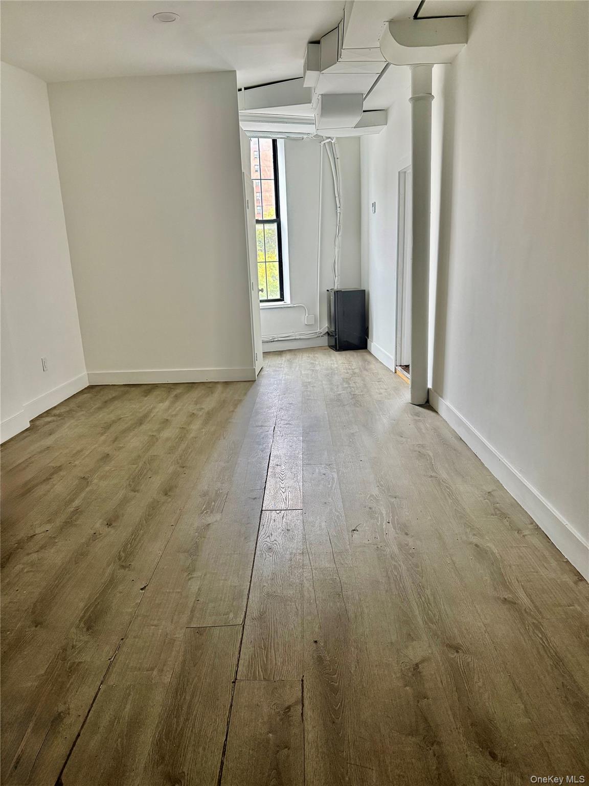 #4 photo, 2535 3rd Avenue, Bronx , NY 10451