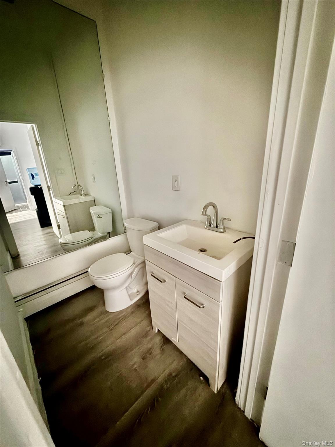 #5 photo, 2535 3rd Avenue, Bronx , NY 10451