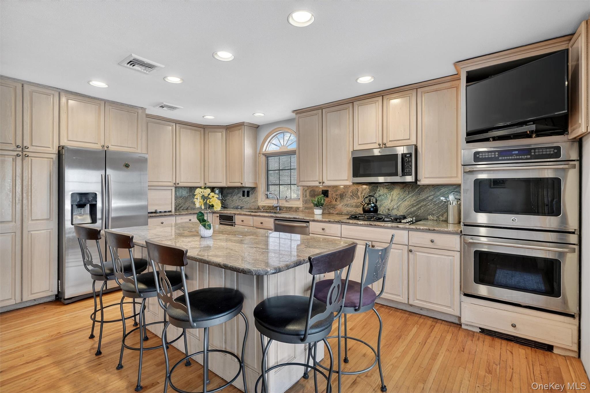 #7 photo, 5 Raleigh Drive, New City , NY 10956