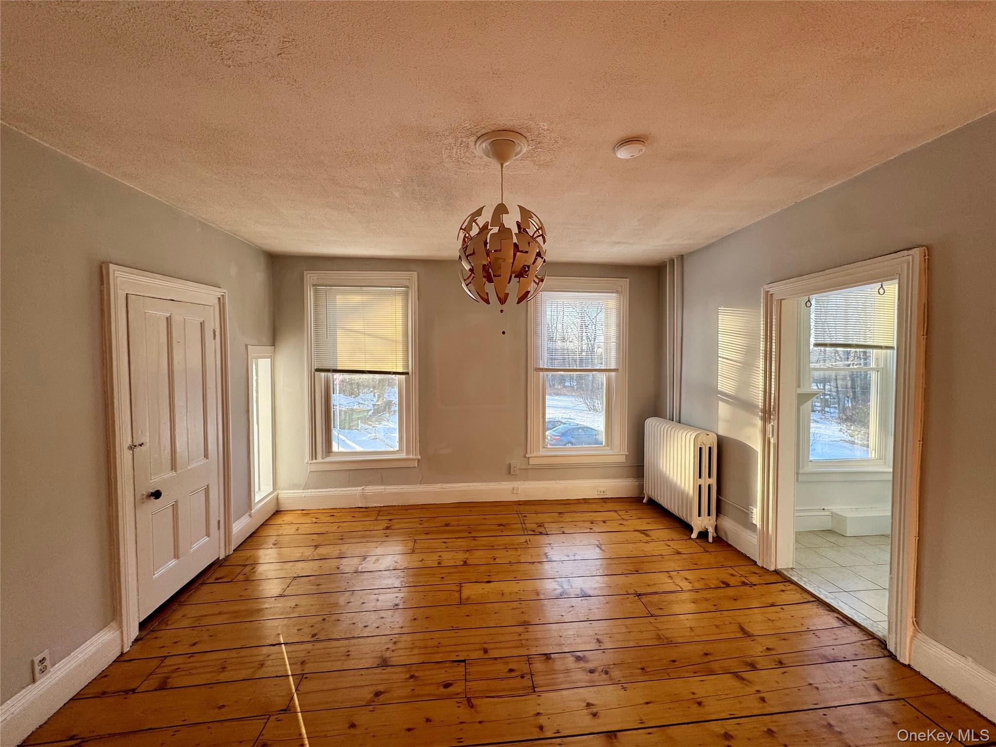 #1 photo, 1860 E Main Street, Mohegan Lake , NY 10547