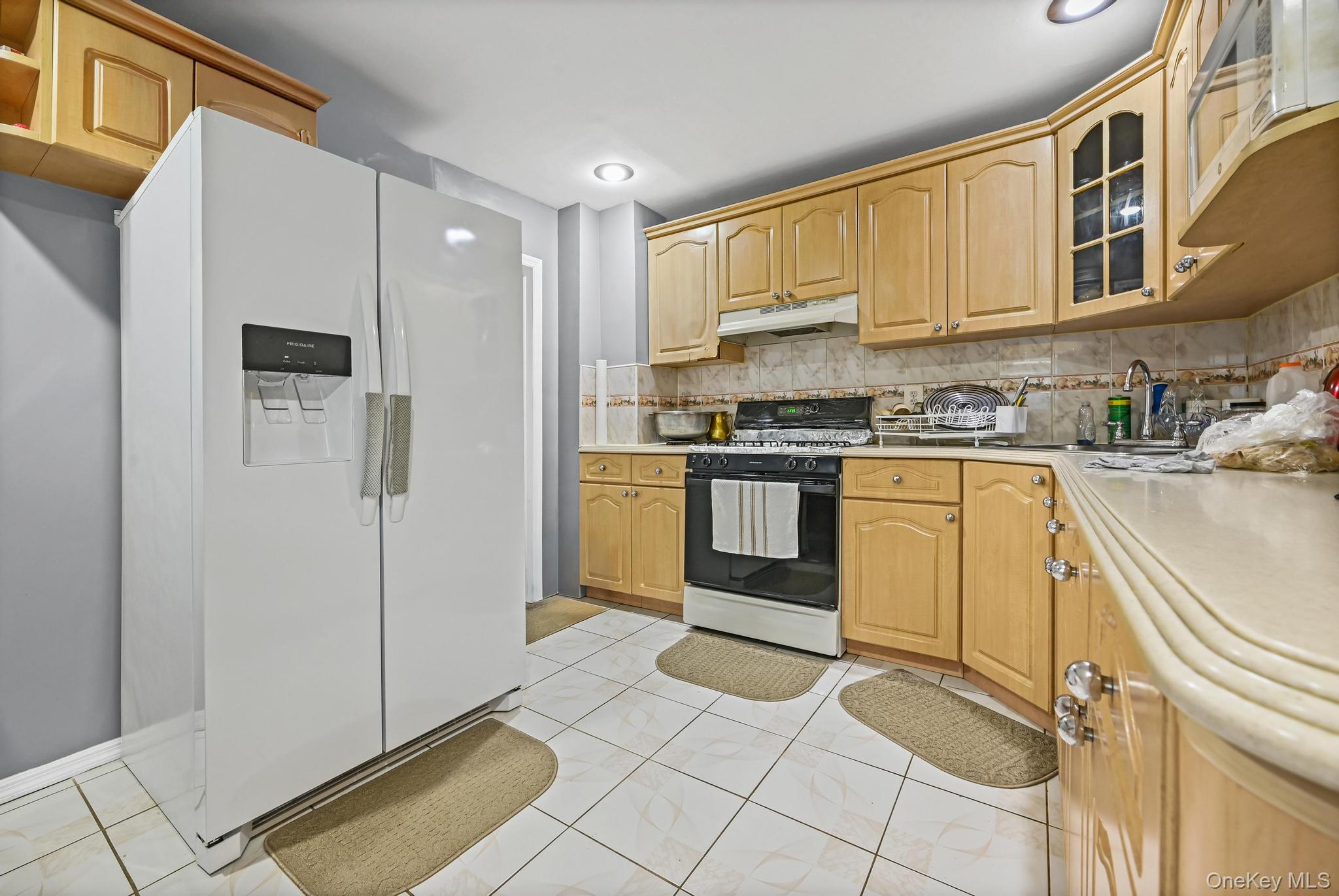 #8 photo, 131-23 140th Street, Jamaica , NY 11436