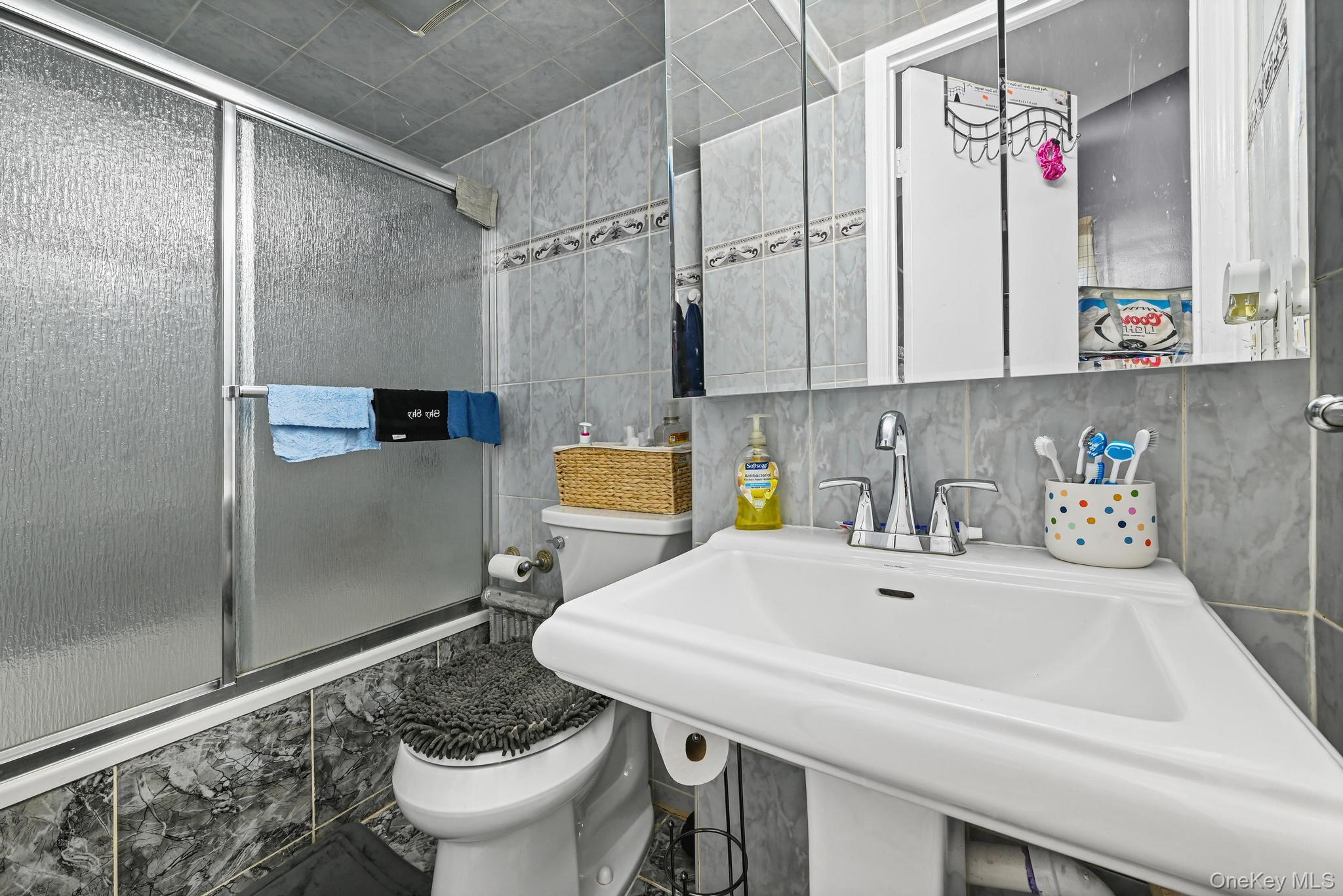 #9 photo, 131-23 140th Street, Jamaica , NY 11436