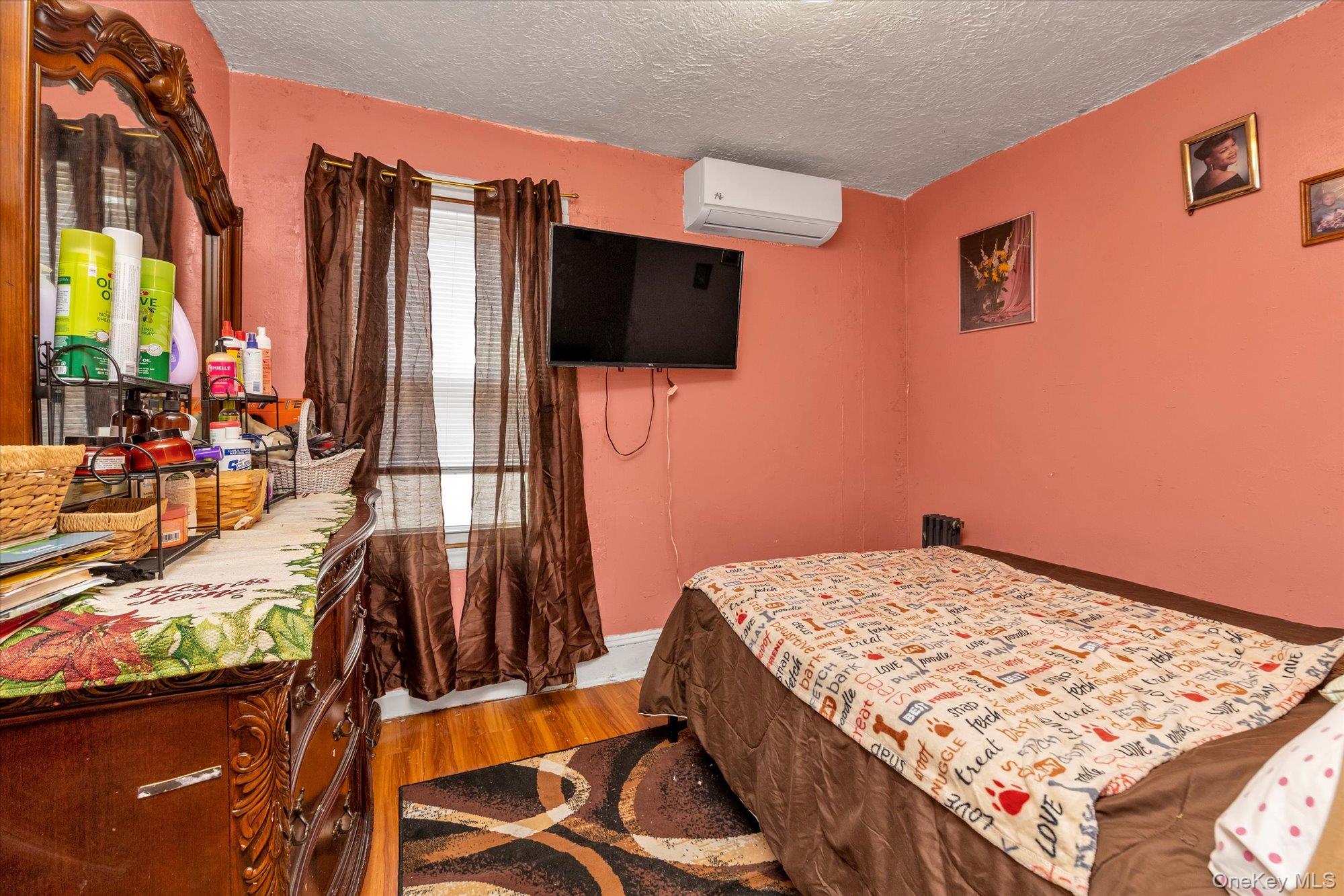 #9 photo, 156-08 109th Avenue, Jamaica , NY 11433