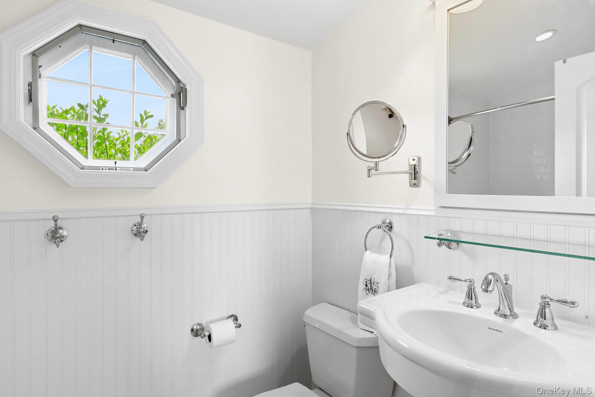 #13 photo, 315 Old Salt Road, Mattituck , NY 11952