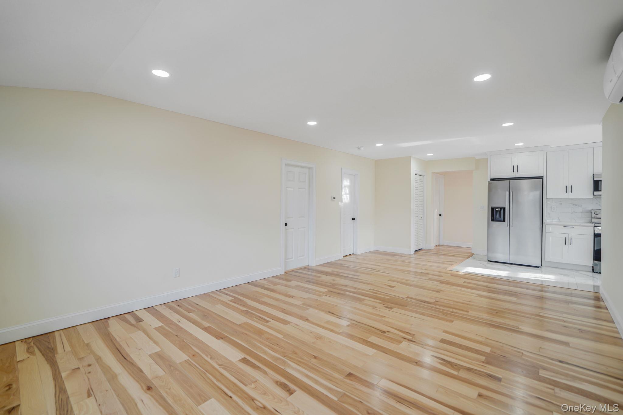 #6 photo, 131 Belle Avenue, Ronkonkoma , NY 11779