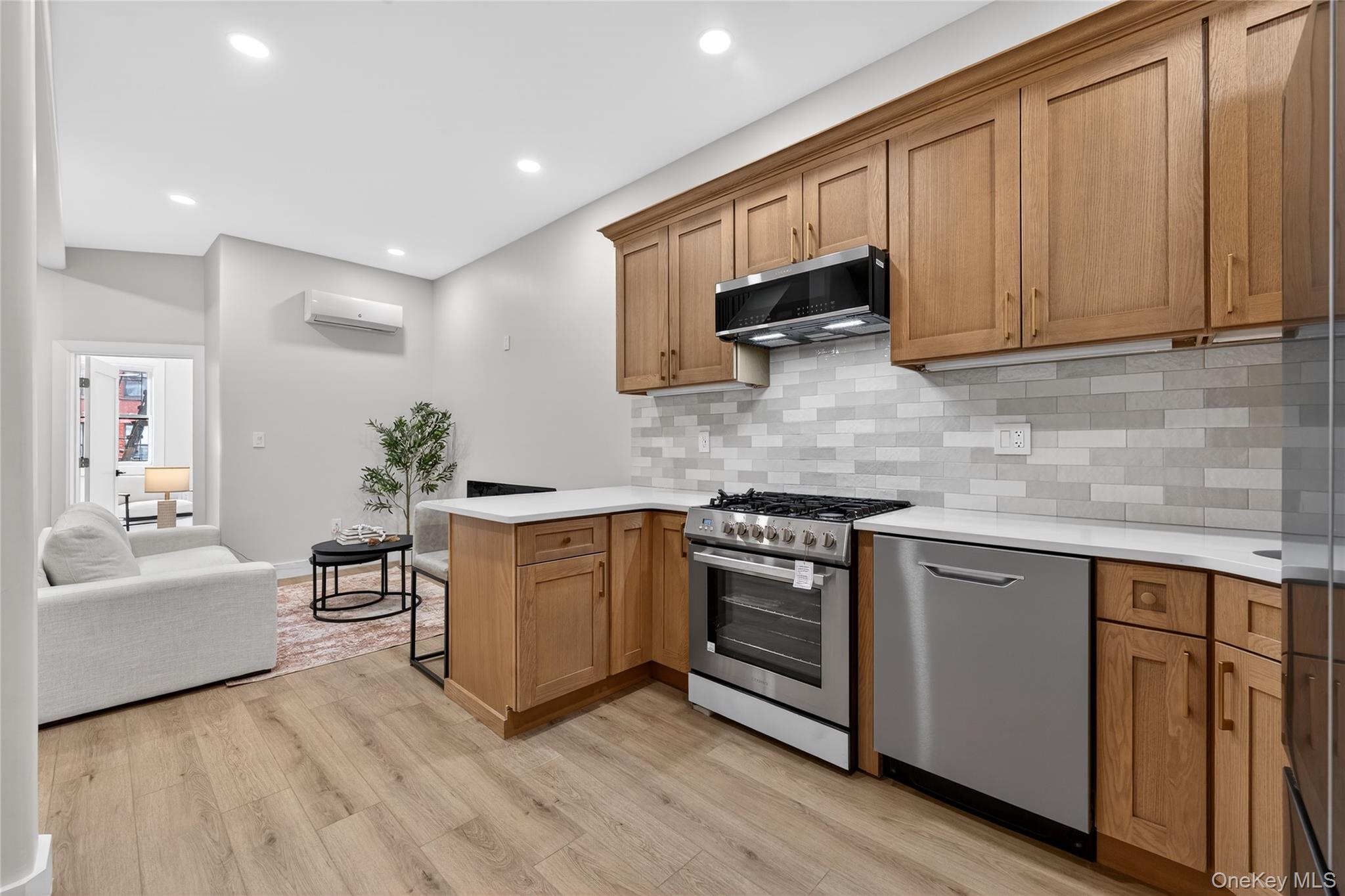 #15 photo, 2347 Pacific Street, Brooklyn , NY 11233