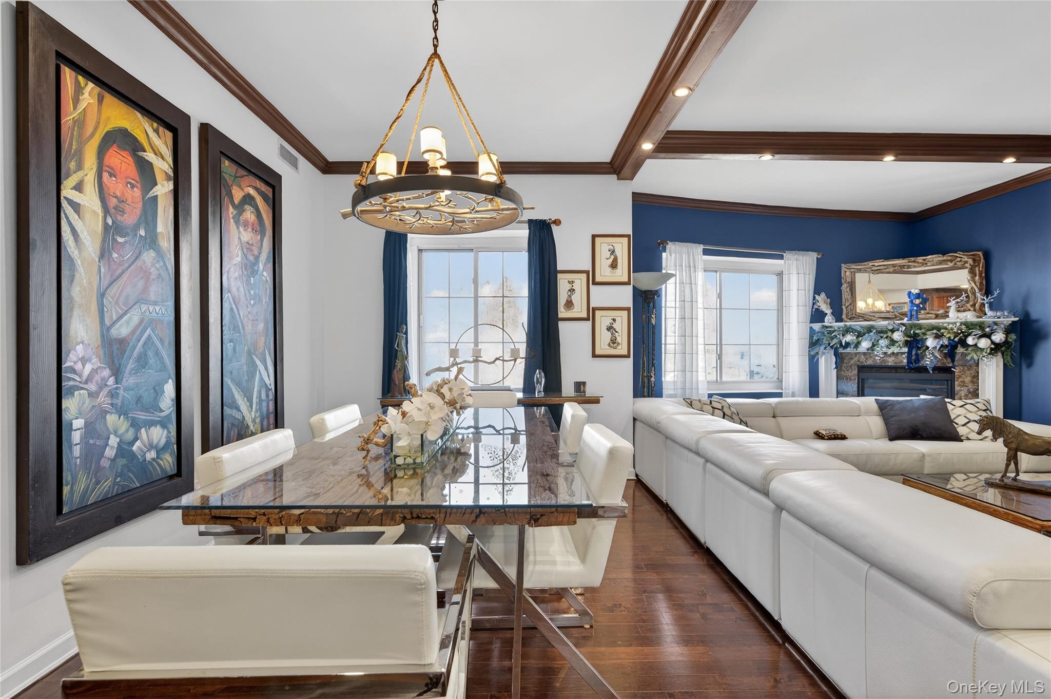 #9 photo, 242 Maple Avenue, Westbury , NY 11590