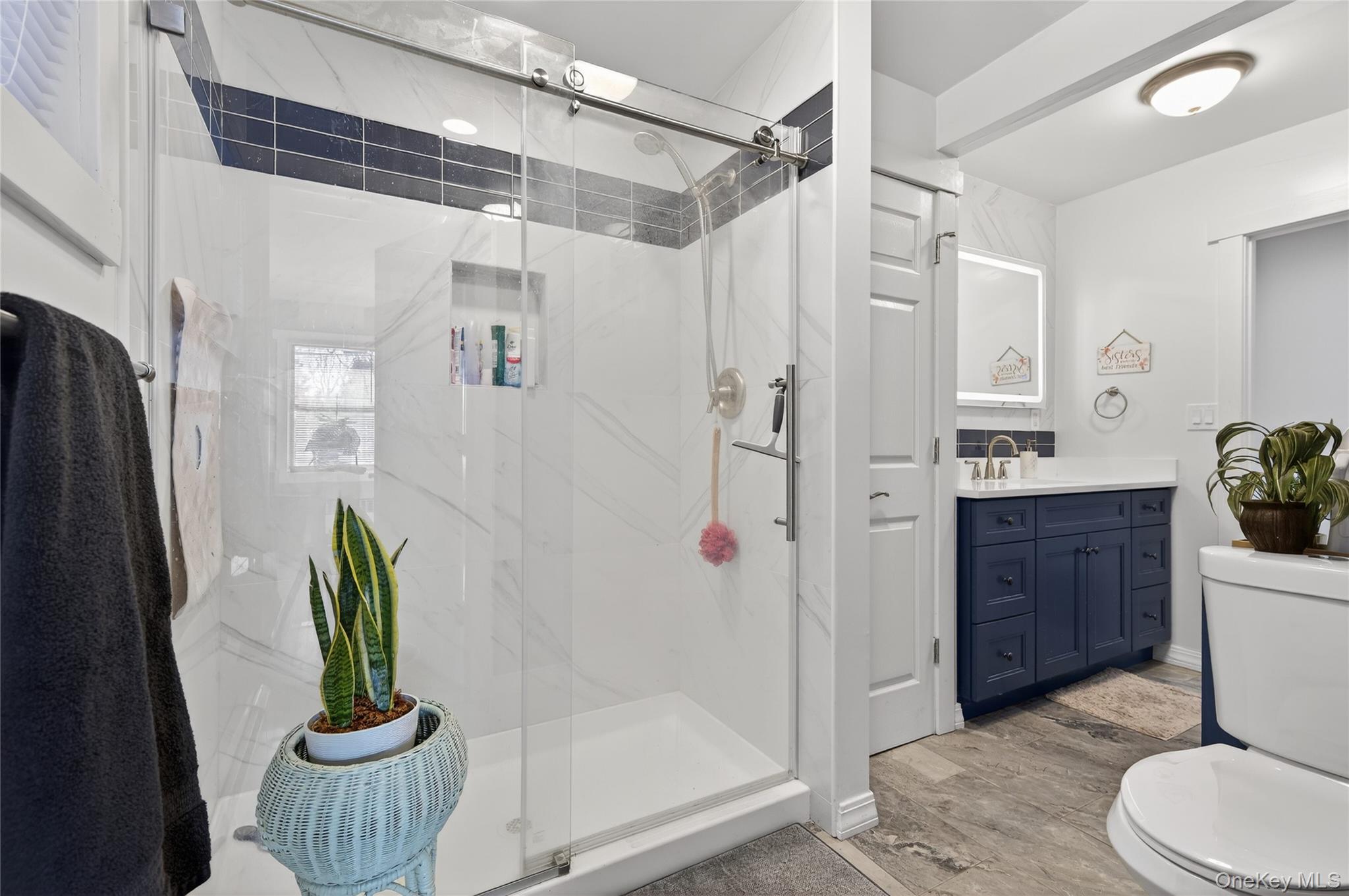 #19 photo, 2934 Dahlia Avenue, Baldwin , NY 11510