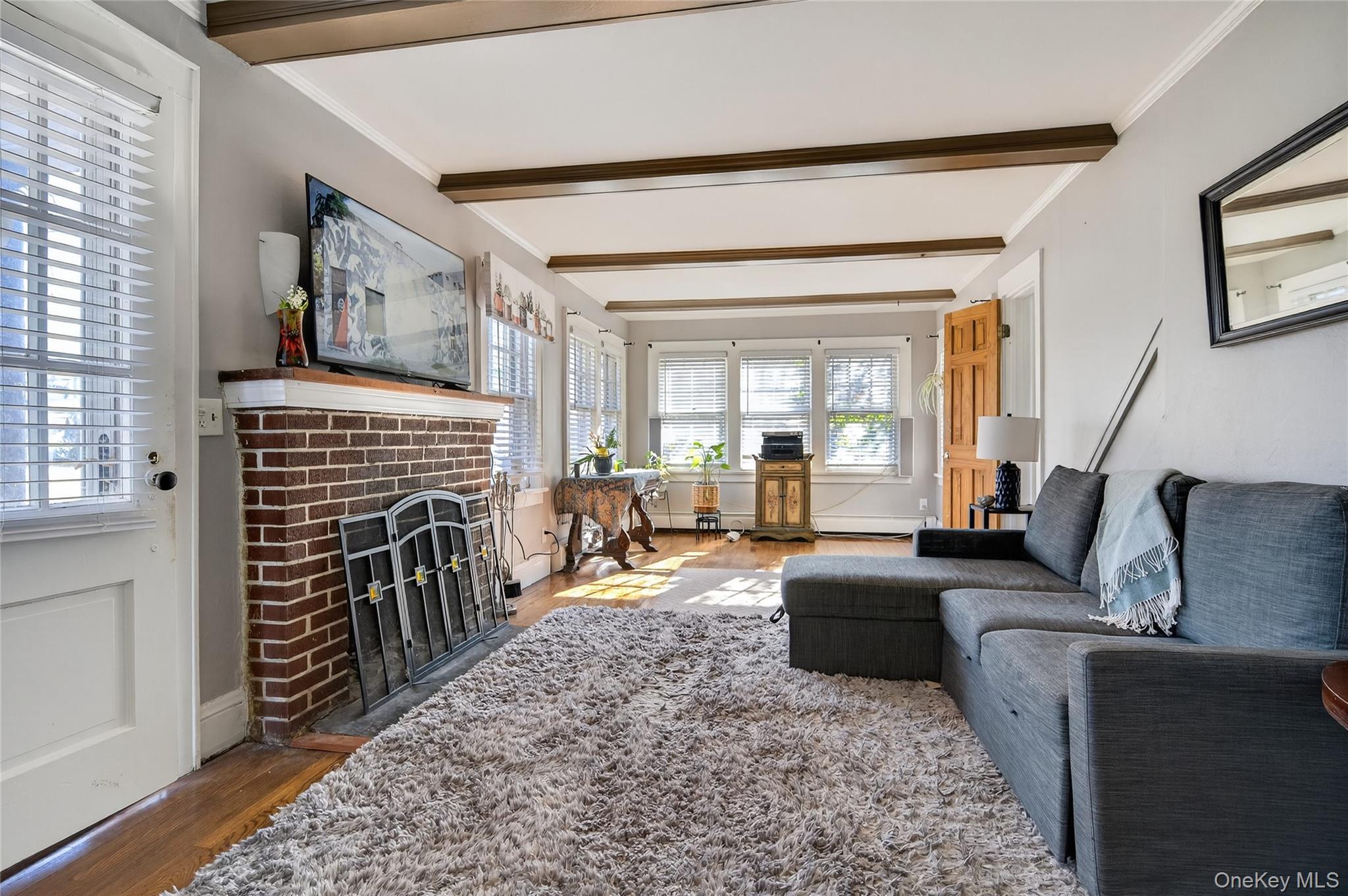 #5 photo, 2934 Dahlia Avenue, Baldwin , NY 11510