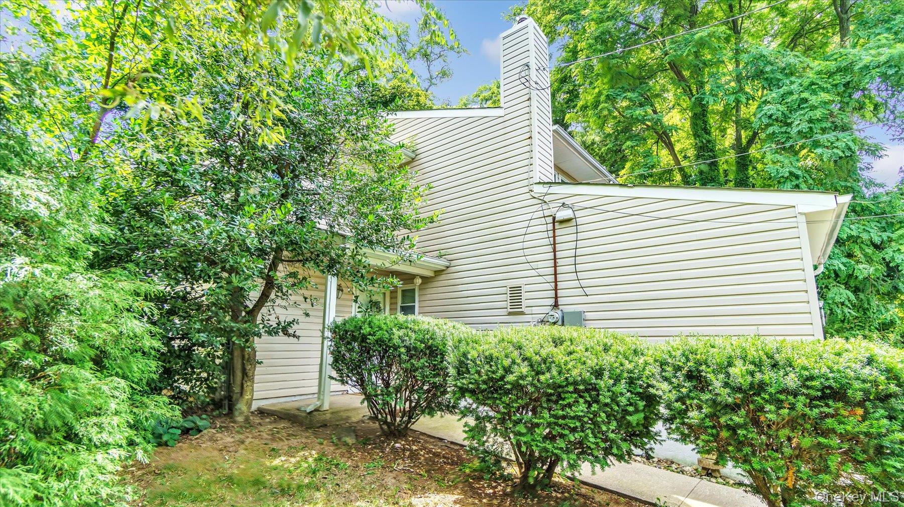 #3 photo, 3 Altamont Avenue, Sea Cliff , NY 11579