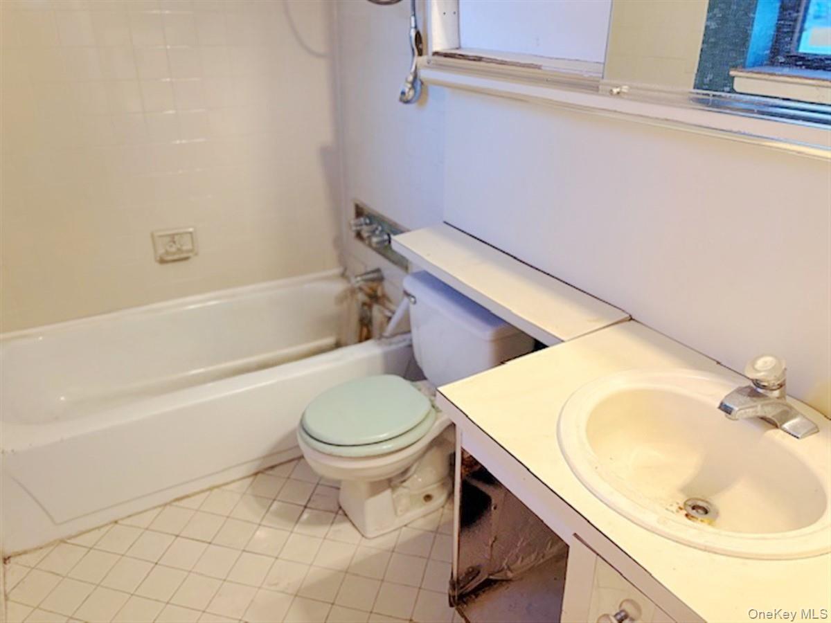 #11 photo, 7817 153rd Avenue, Howard Beach , NY 11414