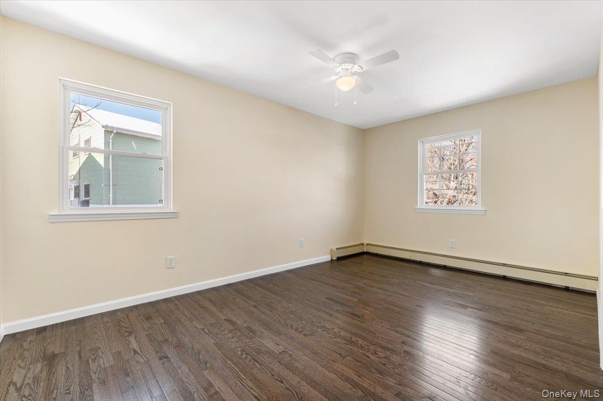 #13 photo, 20 Alex Lane, Glen Cove , NY 11542