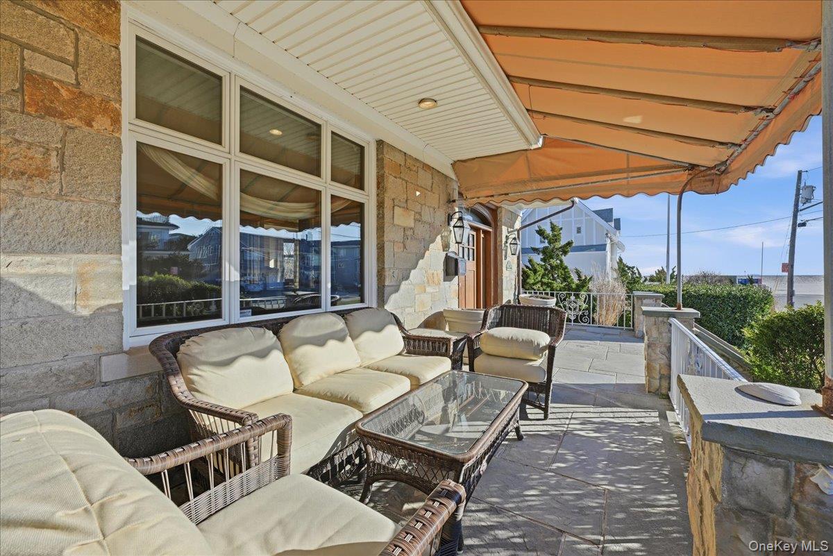 #3 photo, 156 Beach 147th Street, Neponsit , NY 11694