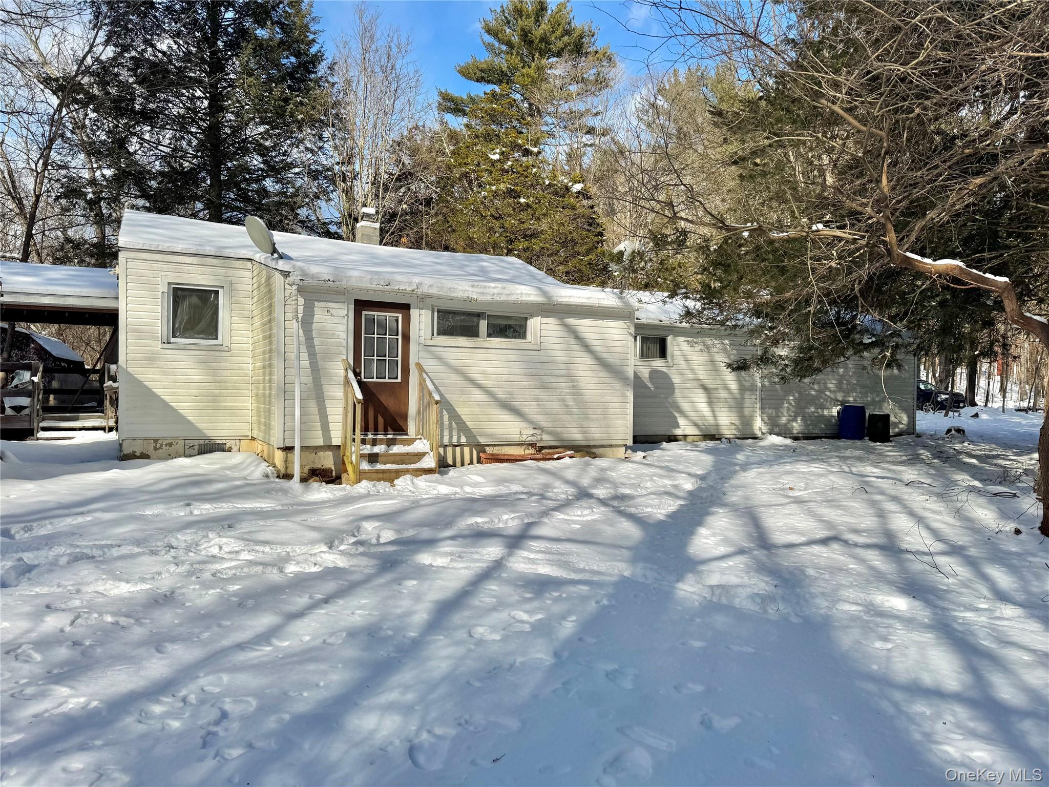 #1 photo, 40 Potic Creek Road, Call Listing Agent , NY 12051