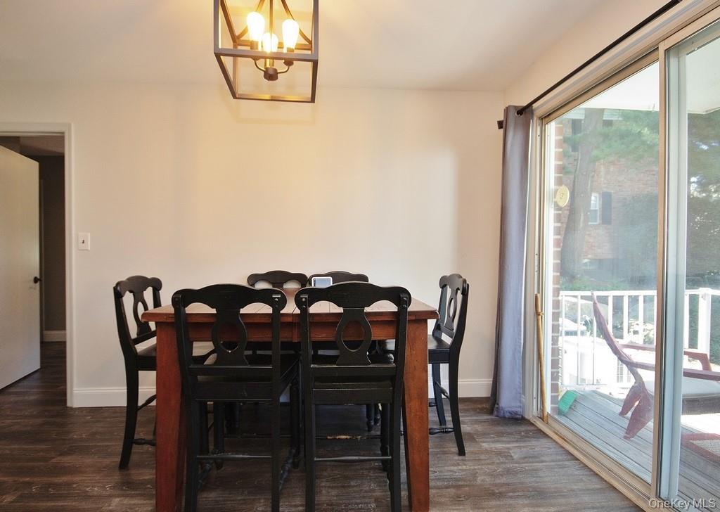 #7 photo, 14 Somerset Drive, Suffern , NY 10901