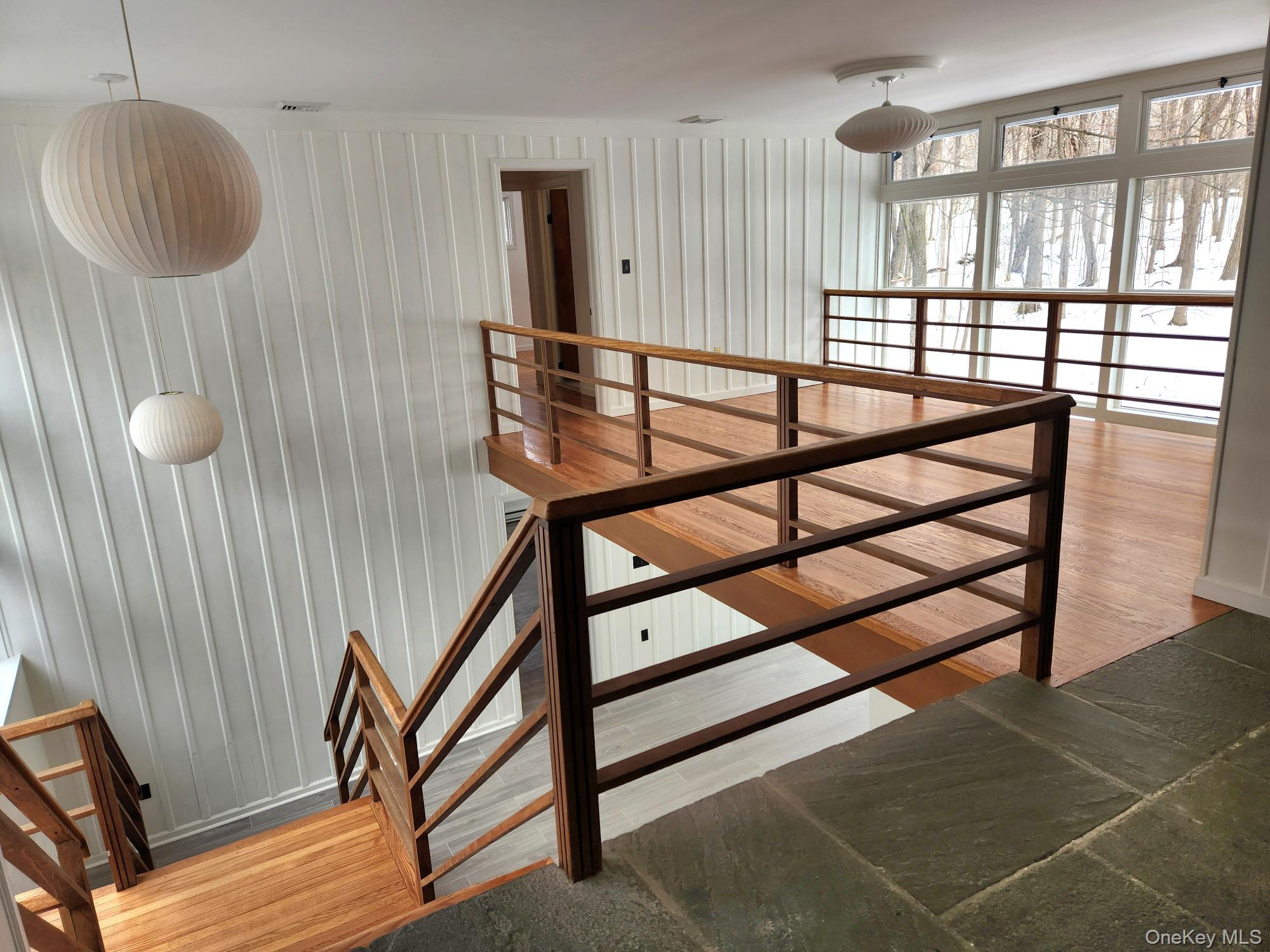 #14 photo, 568 River Road, Rhinebeck , NY 12572