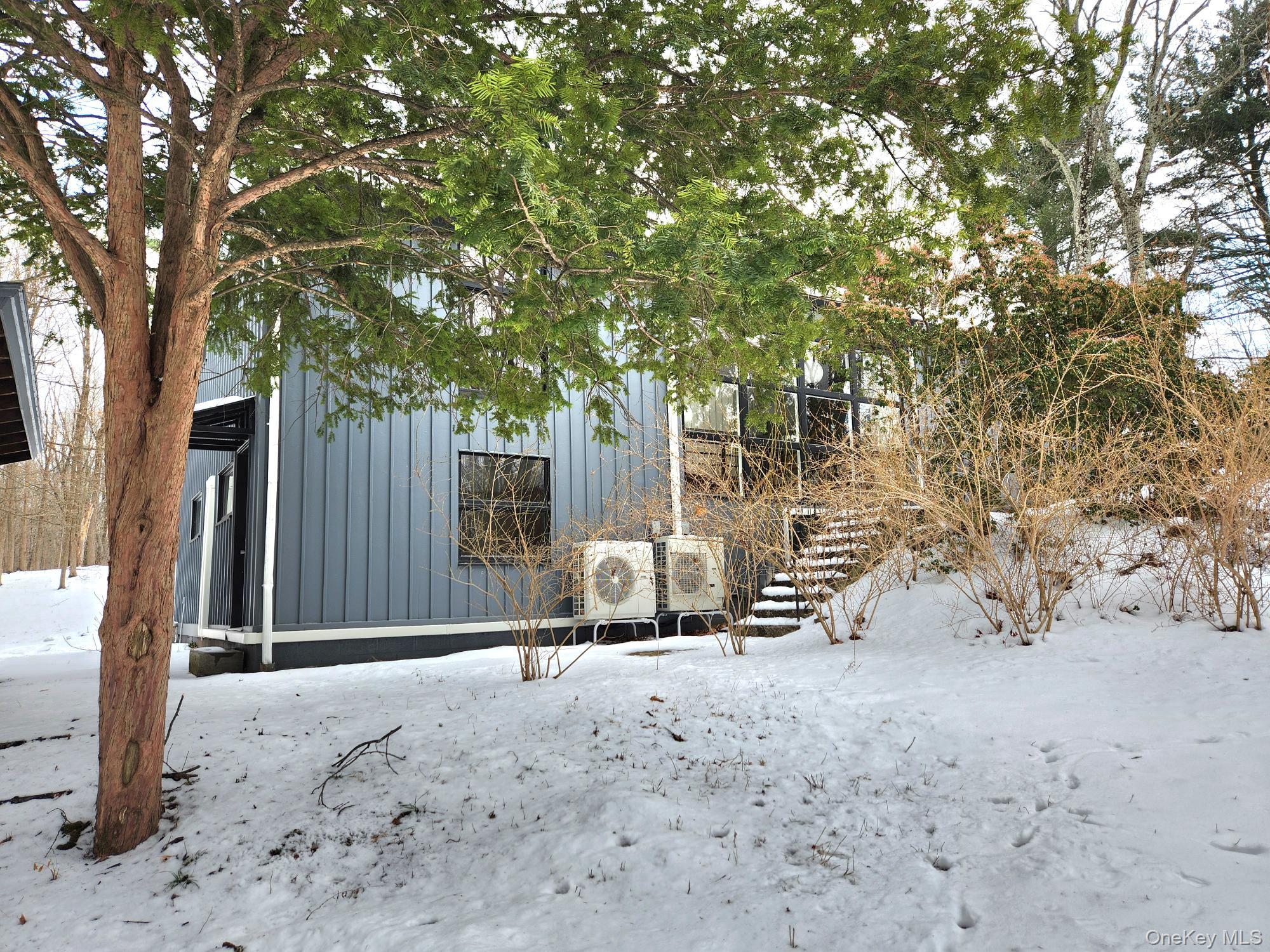 #2 photo, 568 River Road, Rhinebeck , NY 12572