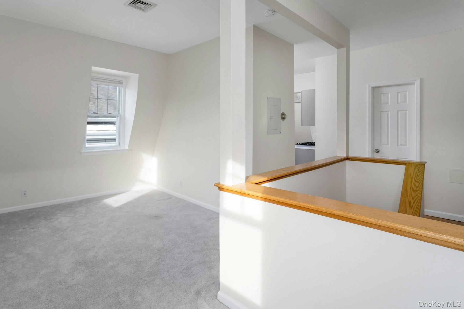 #3 photo, 11 Edgemont Road, Katonah , NY 10536