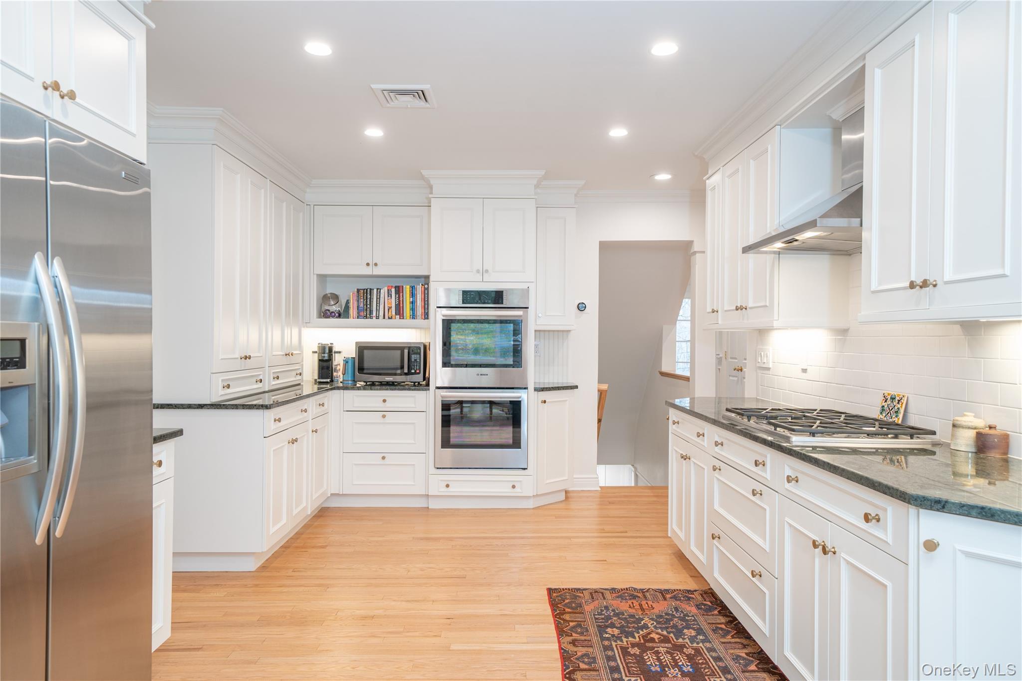 #10 photo, 636 Quaker Road, Chappaqua , NY 10514