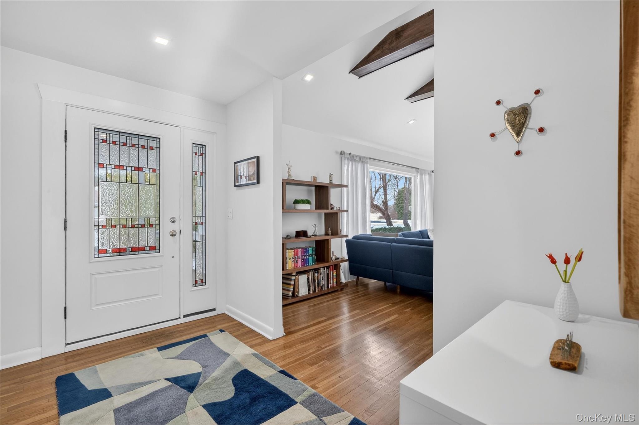 #16 photo, 24 Whitewood Road, White Plains , NY 10603