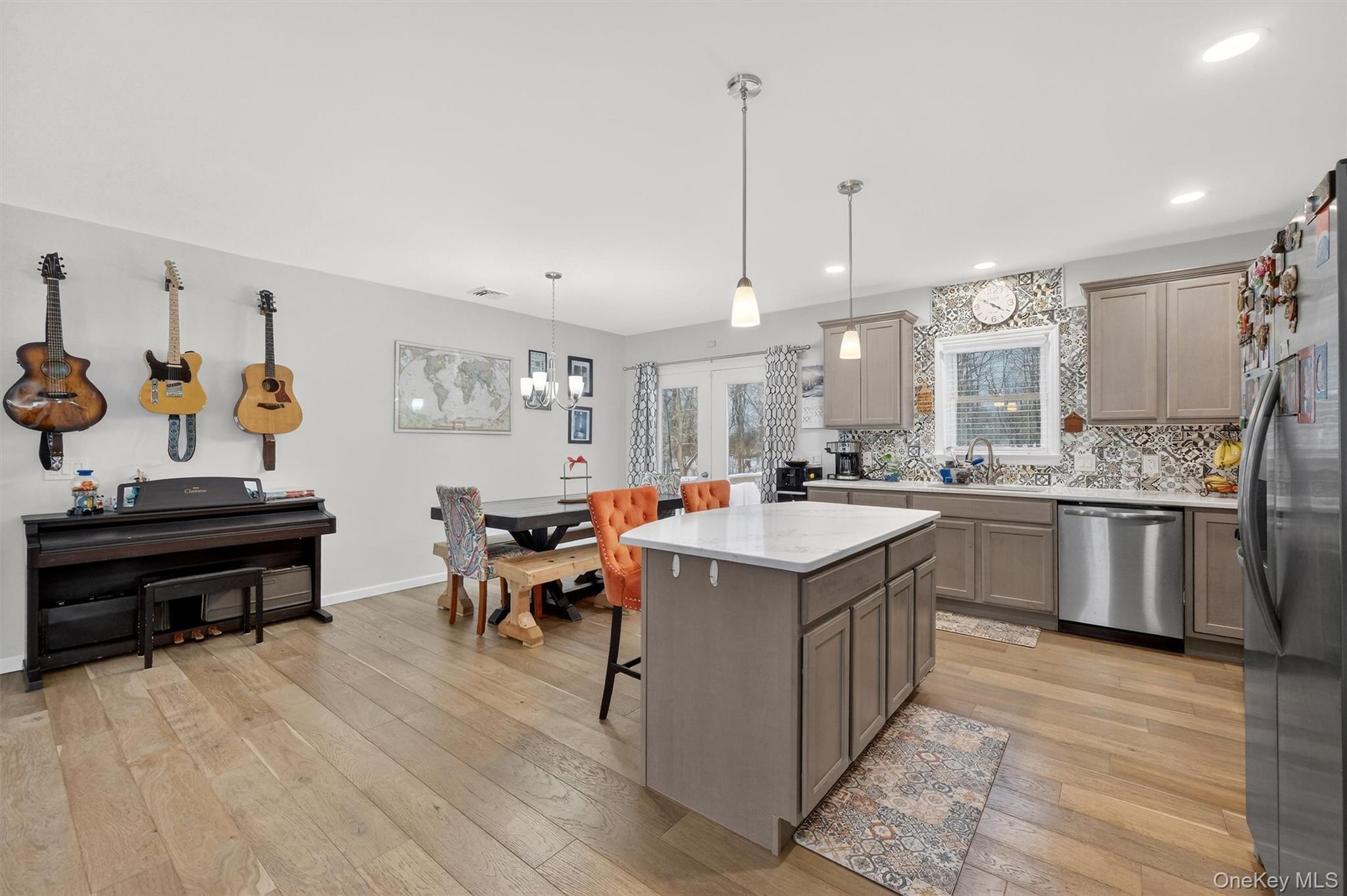 #11 photo, 5 Third Street, Marlboro , NY 12542