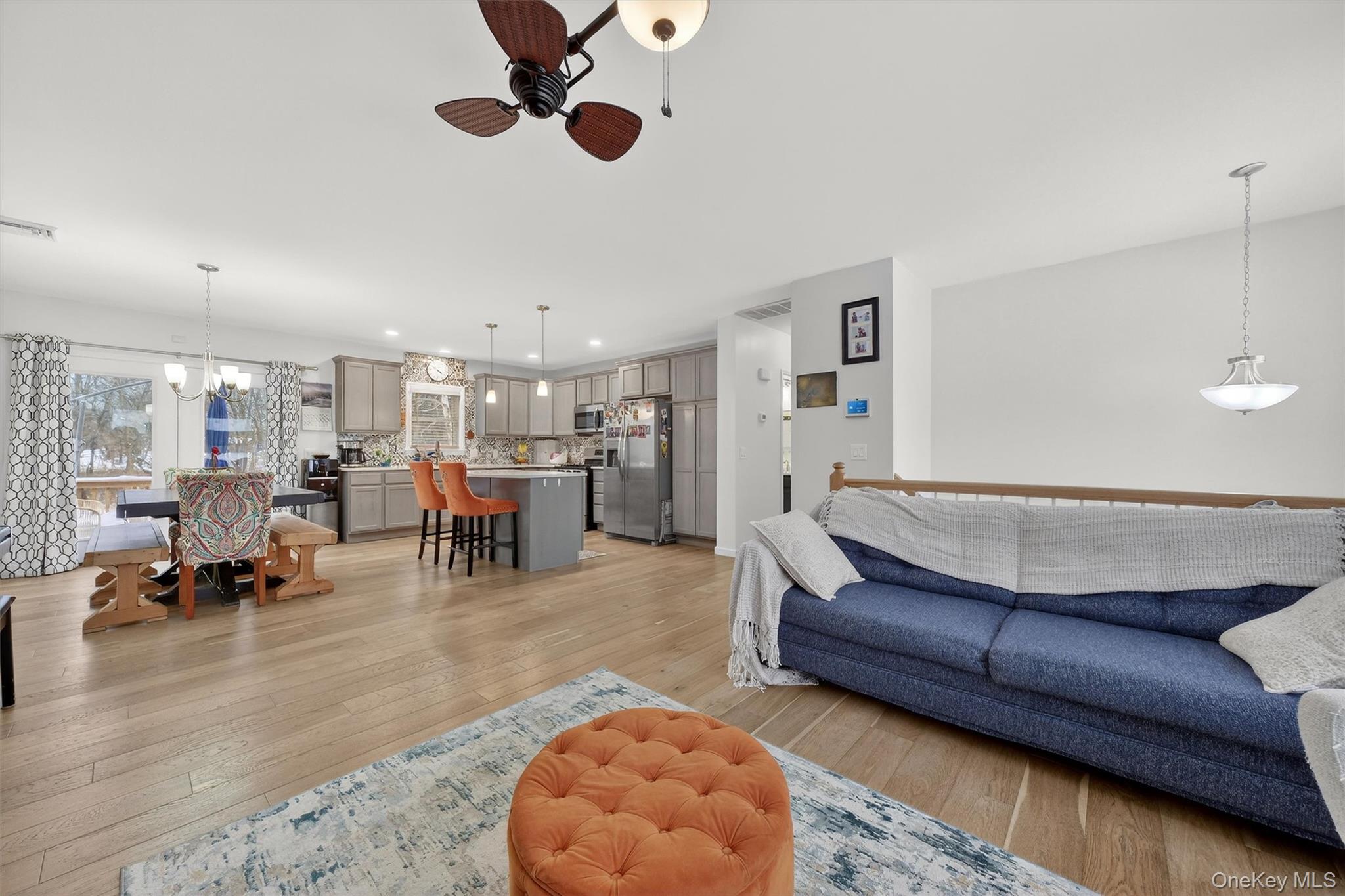 #9 photo, 5 Third Street, Marlboro , NY 12542