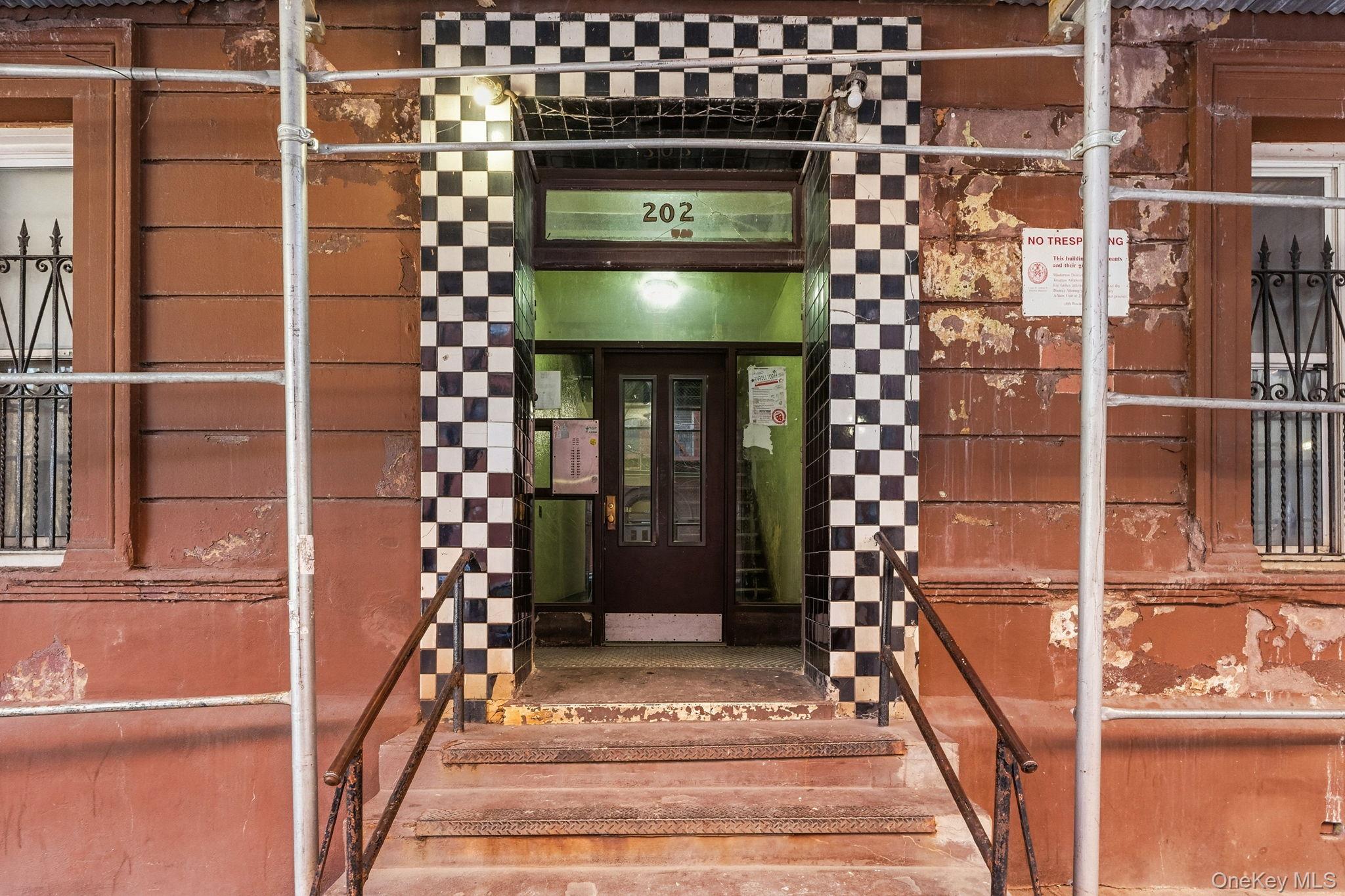 #15 photo, 202 W 118th St, New York (Manhattan) , NY 10026