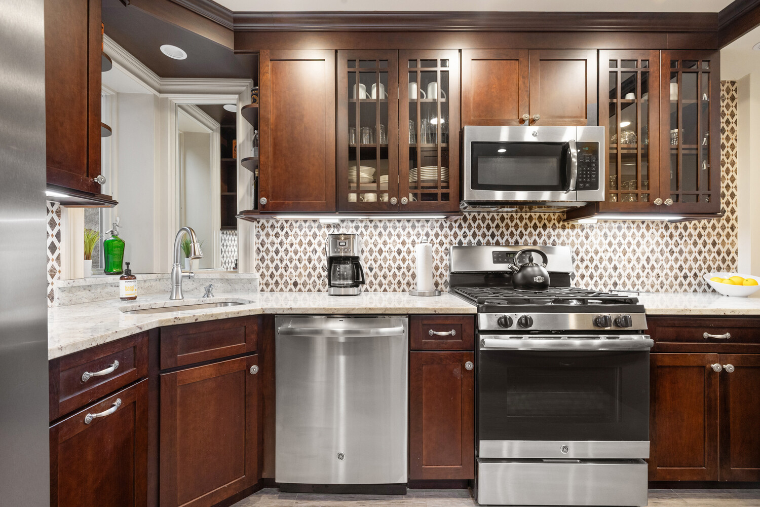 #6 photo, 69 PINEAPPLE Street, Brooklyn Heights , NY 11201