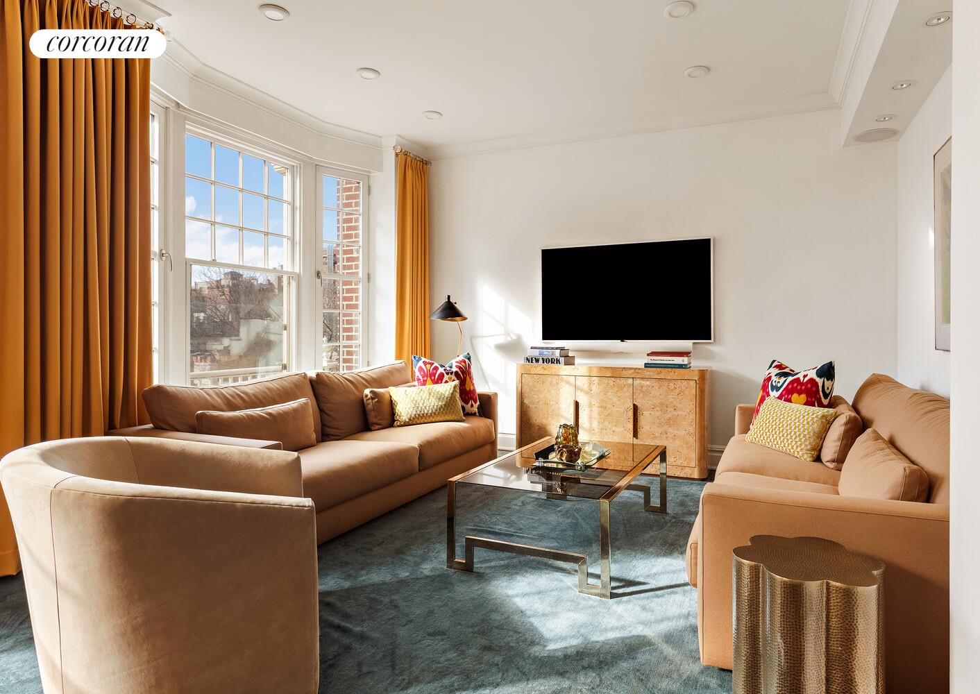 #1 photo, 31 W 11TH Street, Манхэттен ‖ Greenwich Village , NY 10011