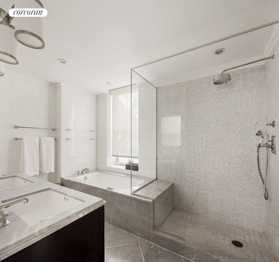 #9 photo, 31 W 11TH Street, Манхэттен ‖ Greenwich Village , NY 10011