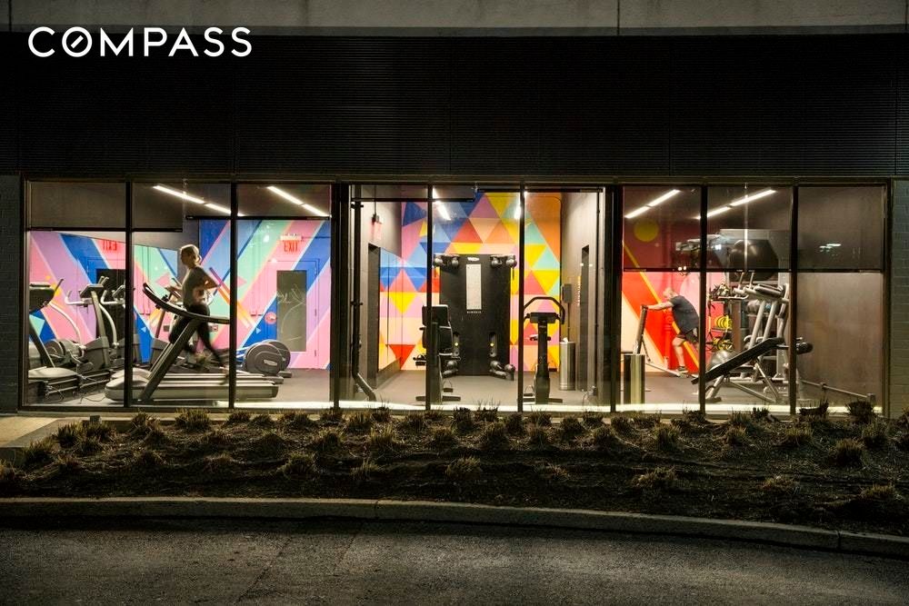 #15 photo, New York City, Two Bridges , NY 10002