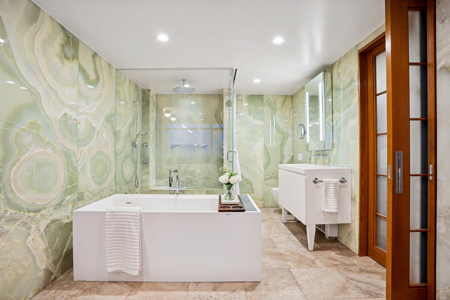 #5 photo, 45 W 67TH Street, Lincoln Square , NY 10023