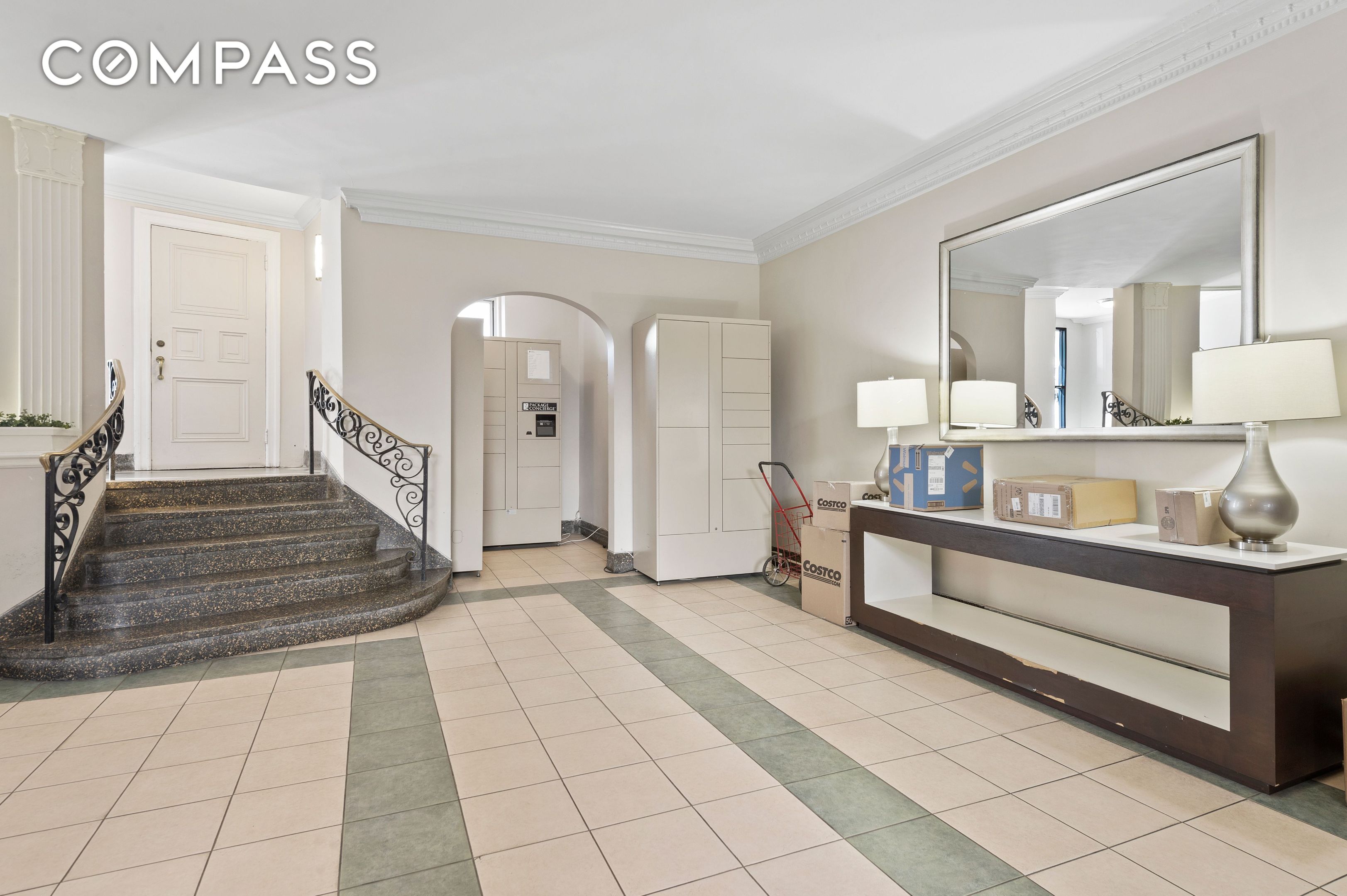 #10 photo, Rego Park, Rego Park , NY 11375