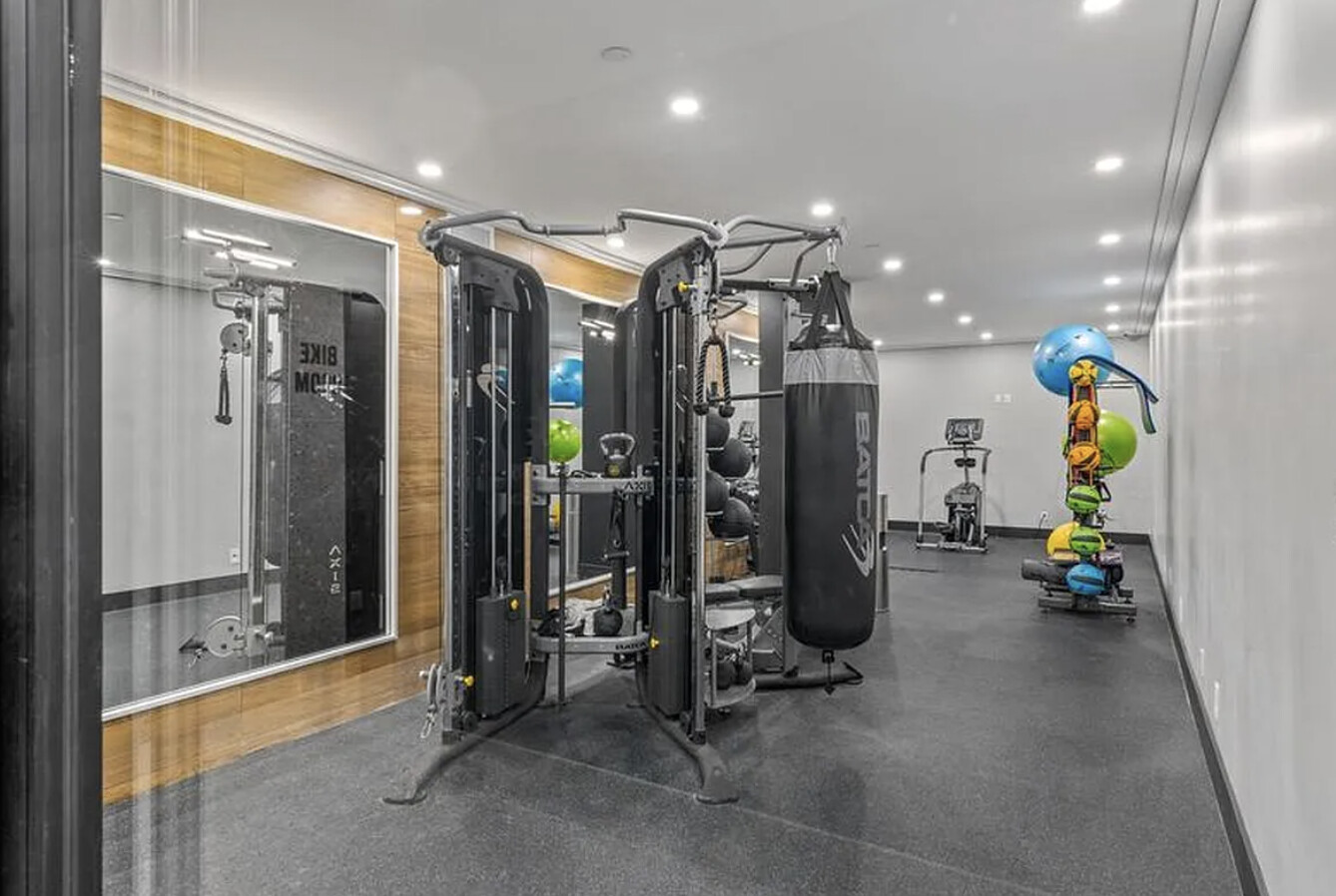 #2 photo, 1042 PRESIDENT Street, Crown Heights , NY 11225