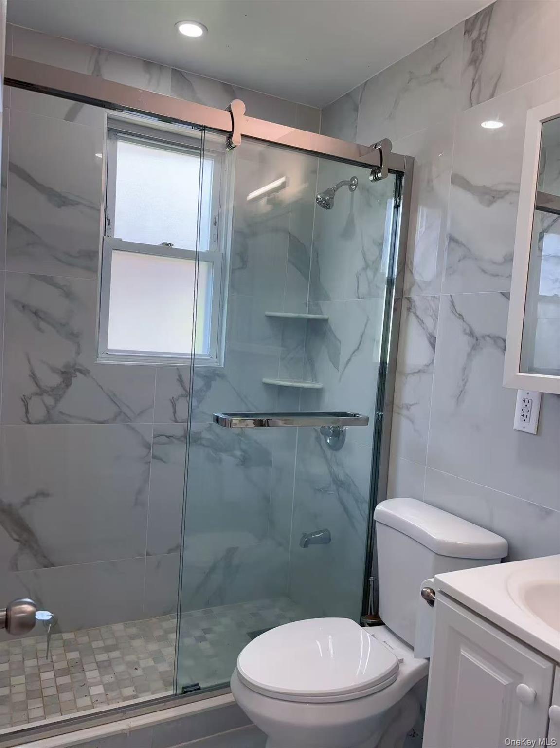 #10 photo, 439 Newbridge Road, East Meadow , NY 11554