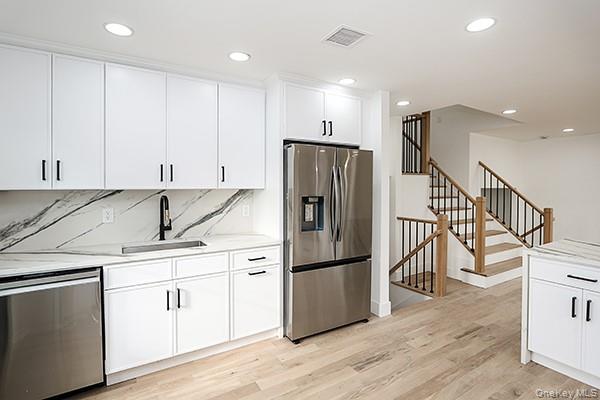 #14 photo, 92 Kings Walk, Massapequa Park , NY 11762