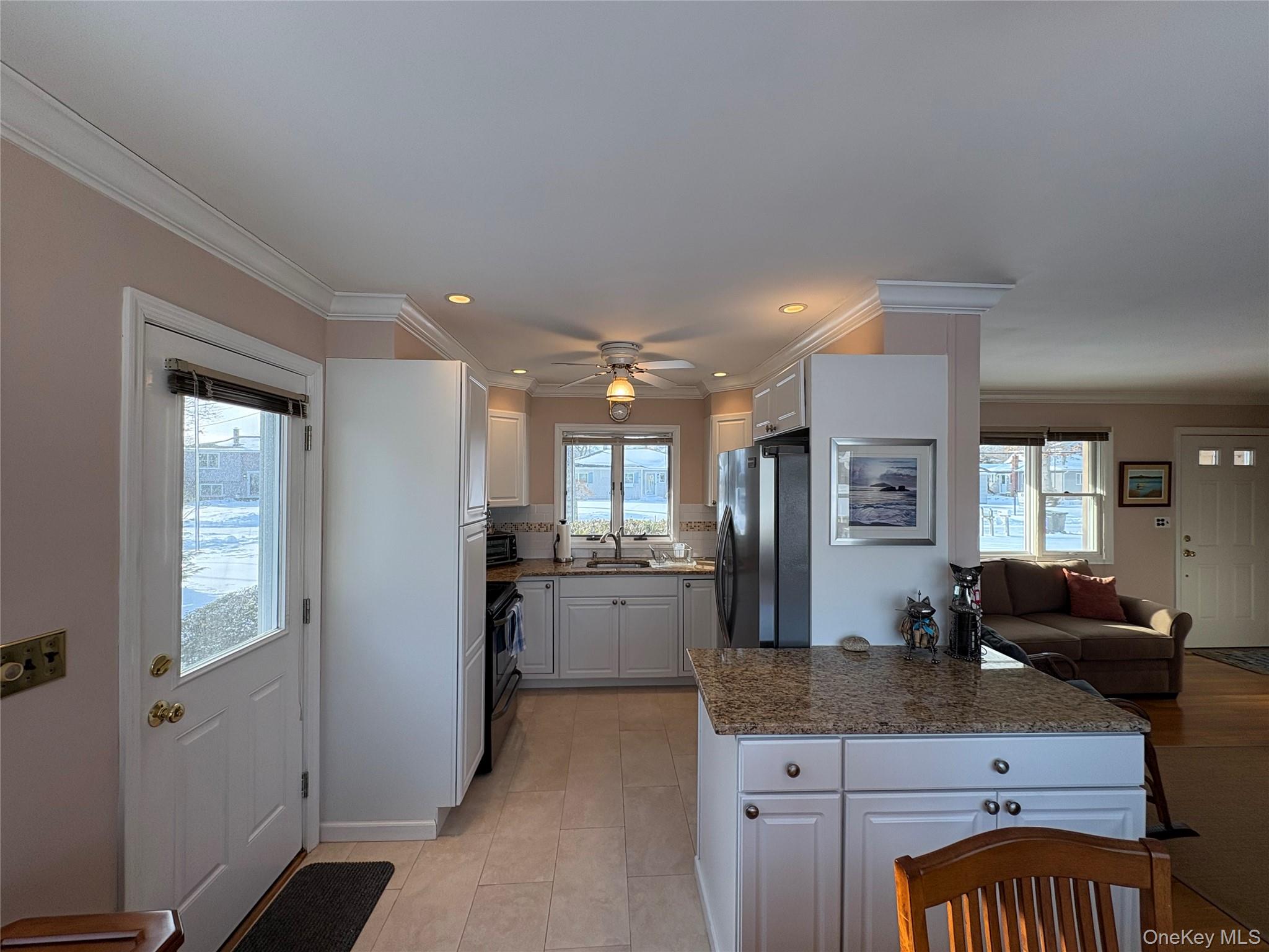 #14 photo, 17 Whiting Road, East Quogue , NY 11942