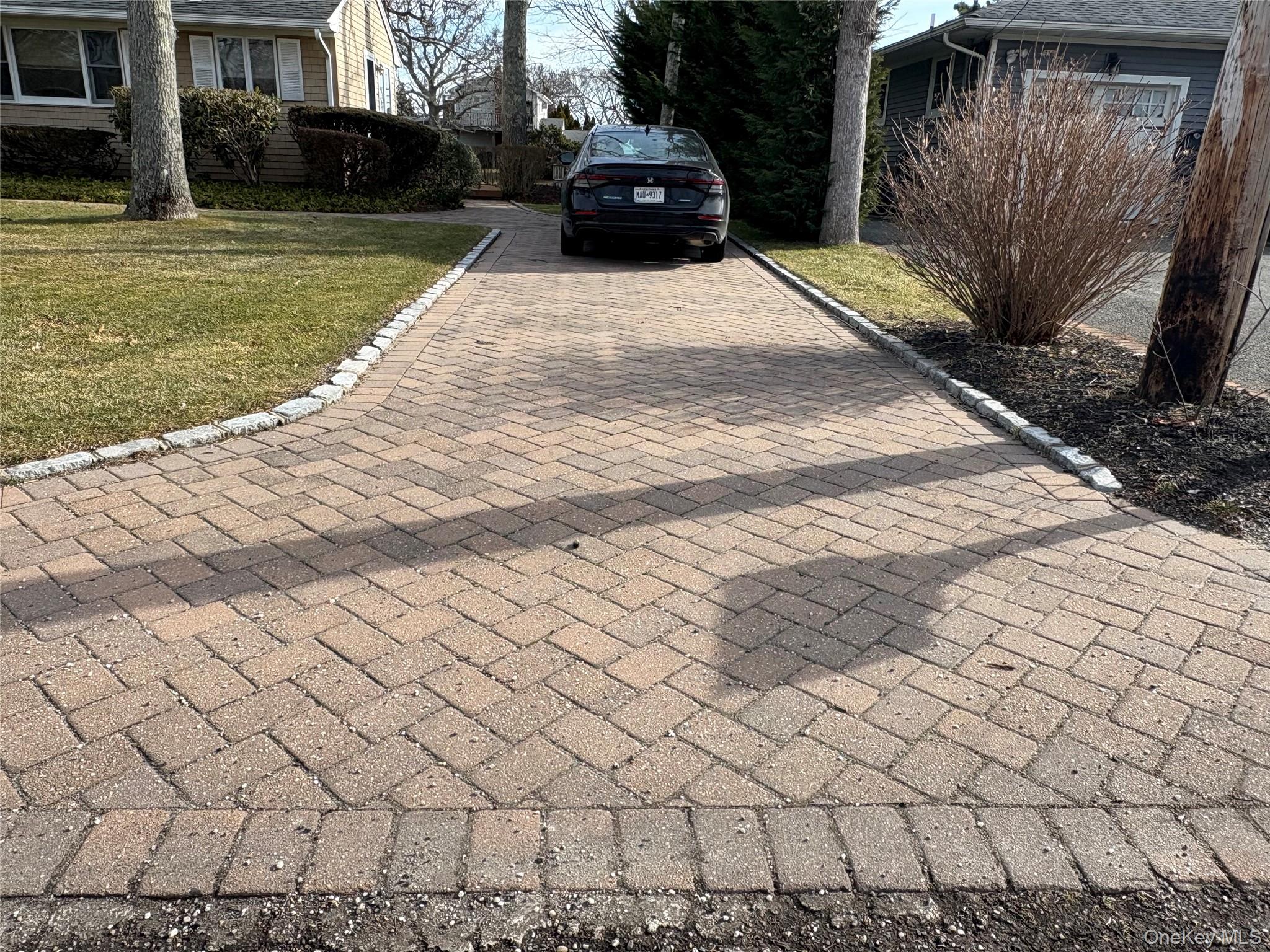 #8 photo, 17 Whiting Road, East Quogue , NY 11942