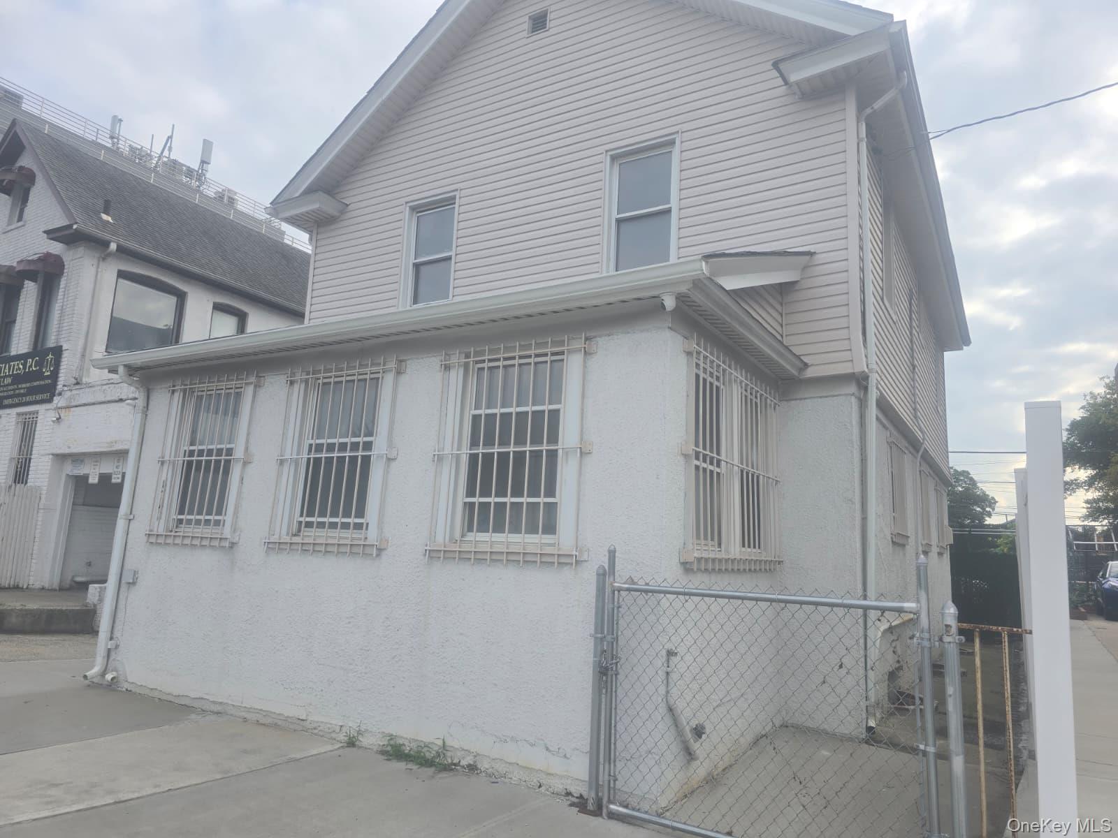 #1 photo, 112-03 95th Avenue, Richmond Hill , NY 11419