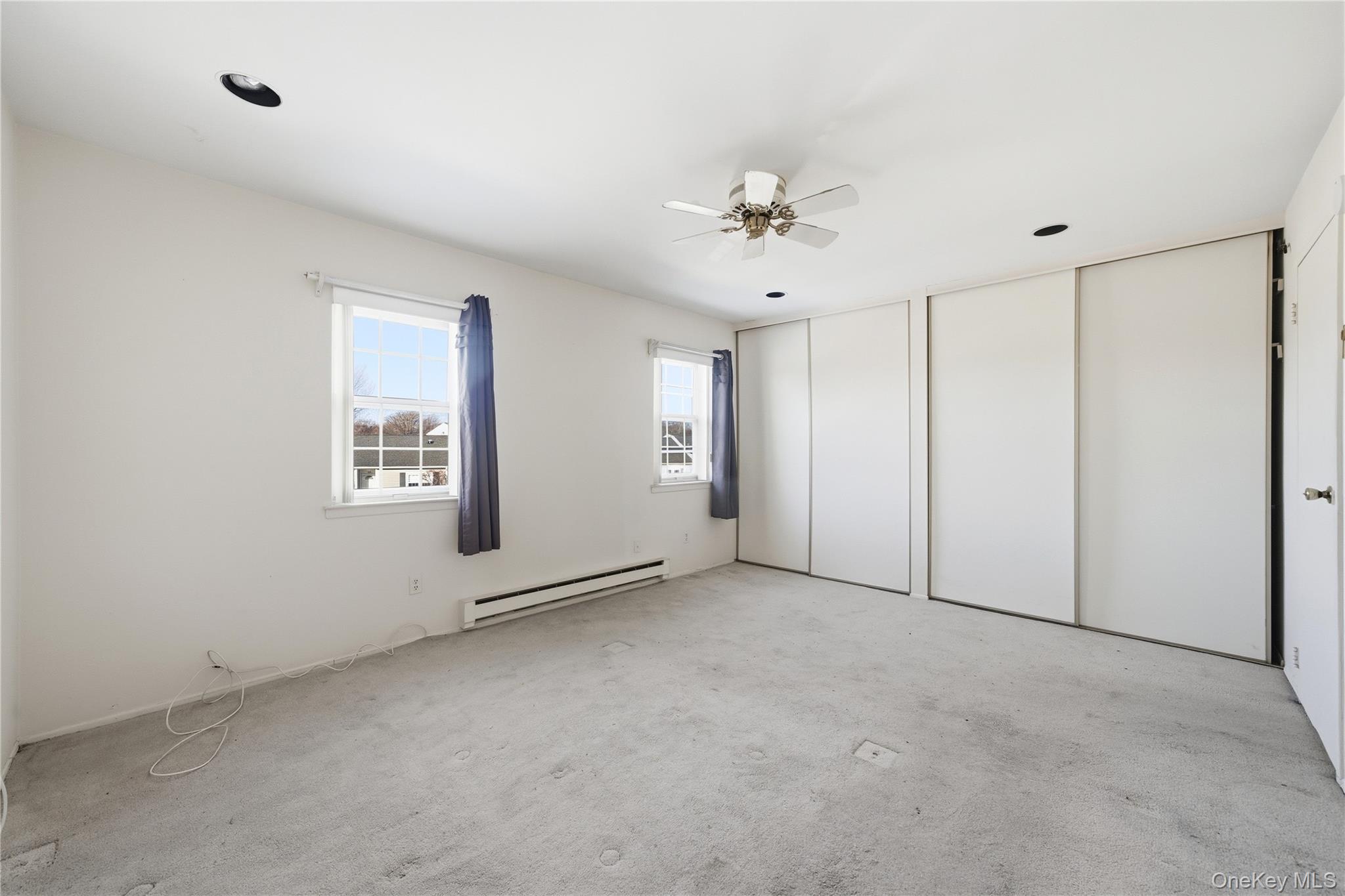 #14 photo, 170 Harbor, Amityville , NY 11701