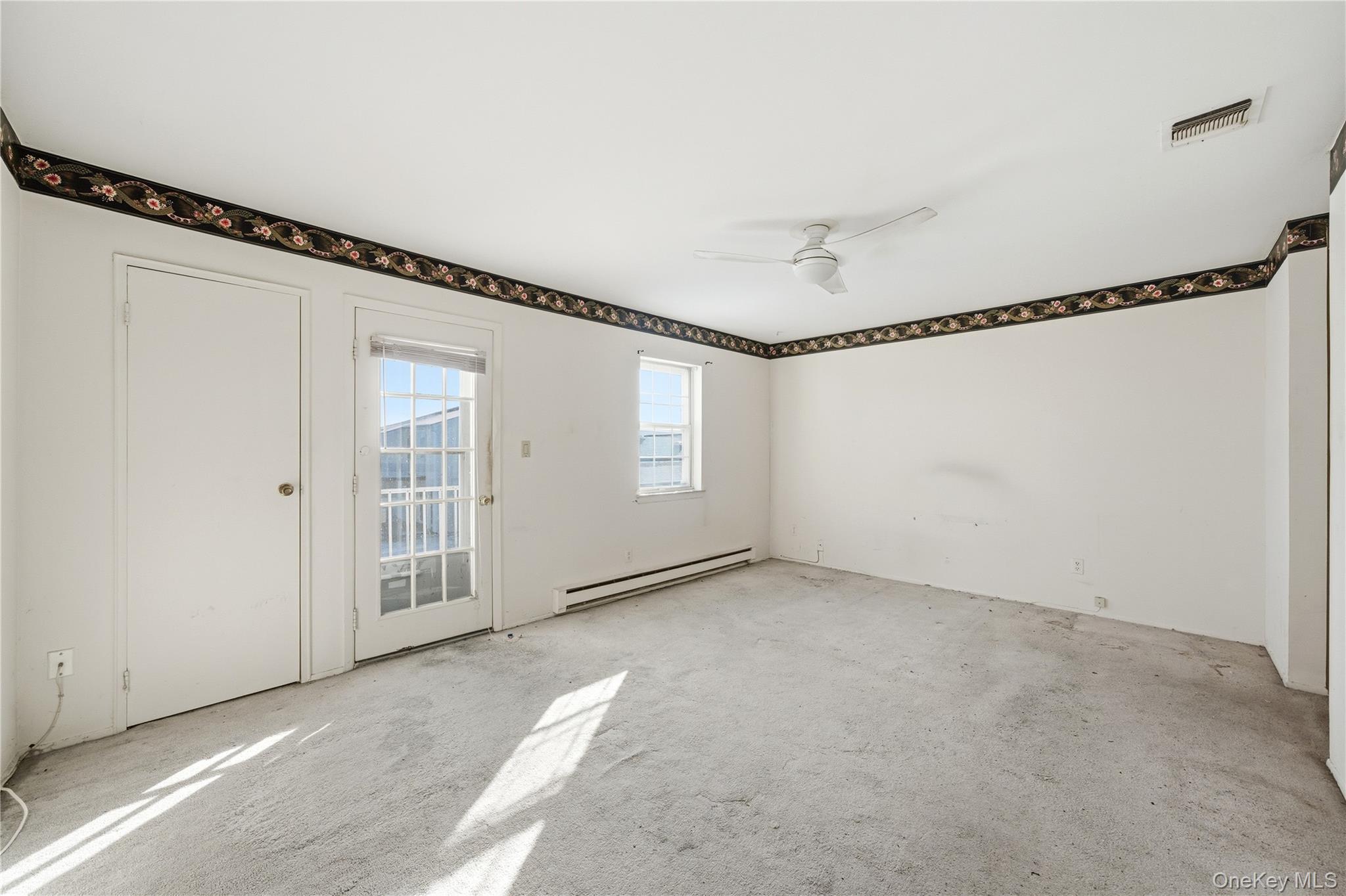 #9 photo, 170 Harbor, Amityville , NY 11701