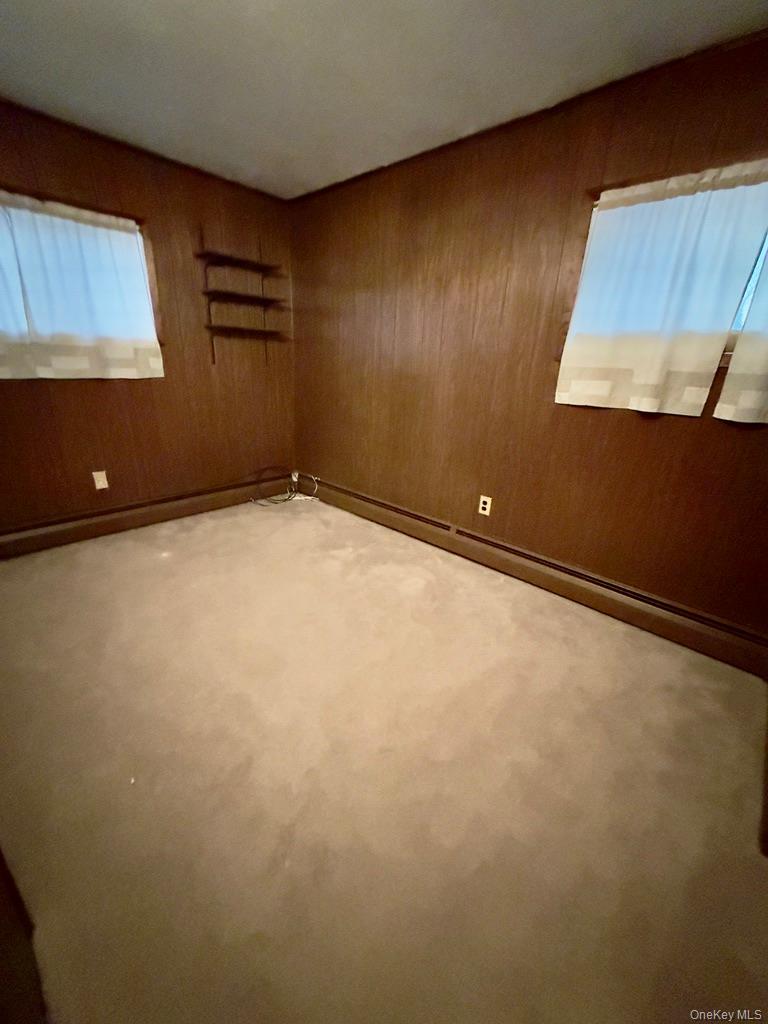 #12 photo, 107 Ball Park Lane, Hicksville , NY 11801