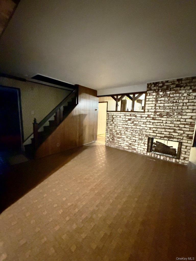 #9 photo, 107 Ball Park Lane, Hicksville , NY 11801