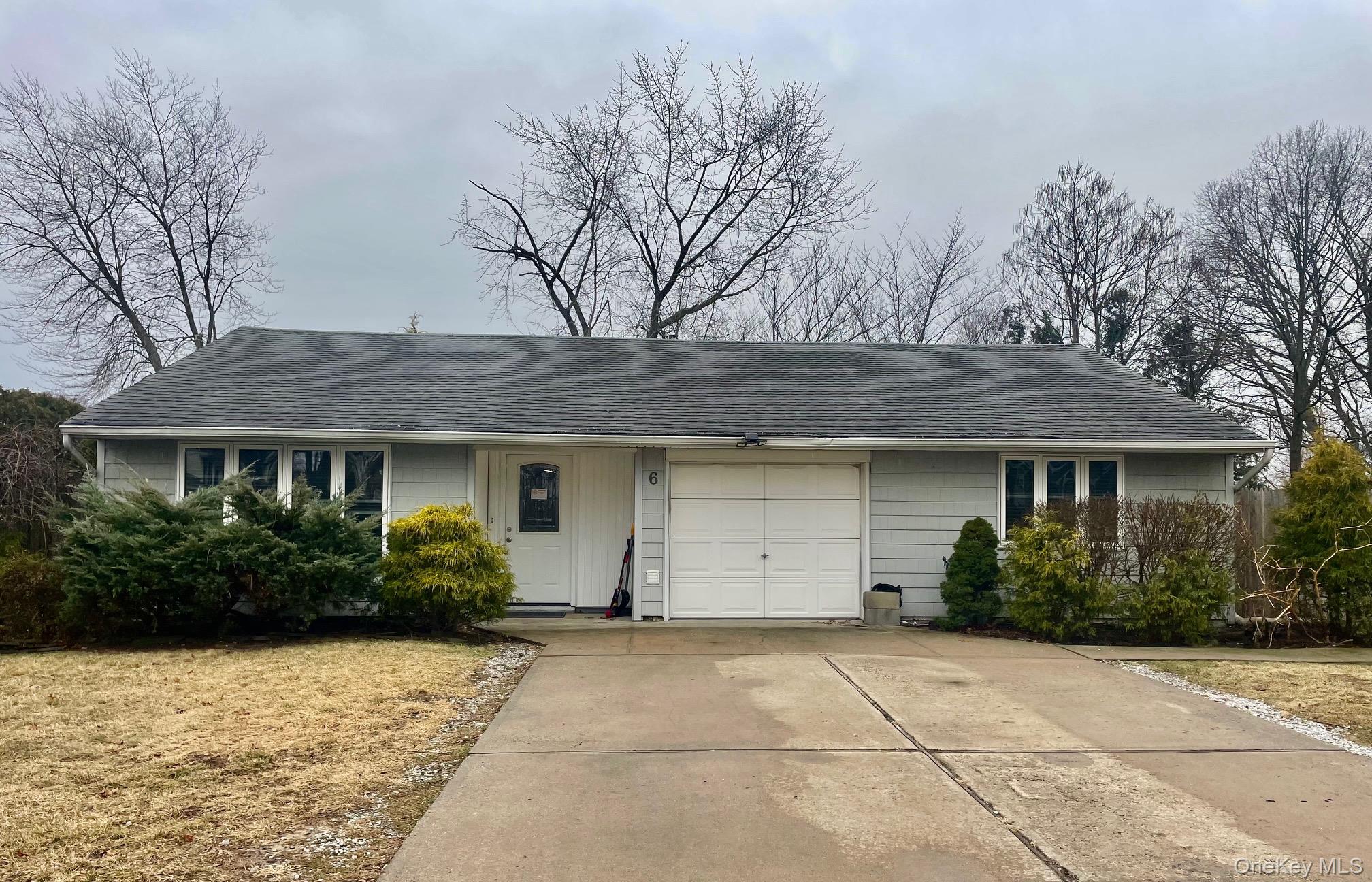 #1 photo, 6 Anne Drive, Selden , NY 11784