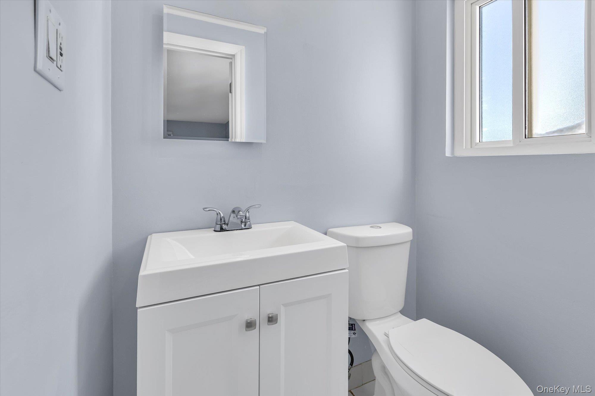 #14 photo, 6 Anne Drive, Selden , NY 11784