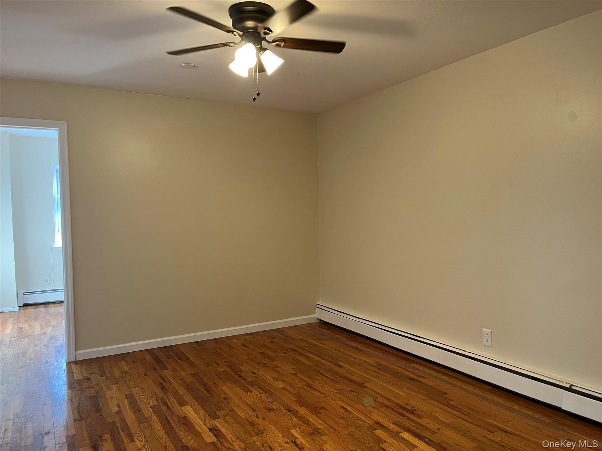 #6 photo, 410 Jericho Turnpike, New Hyde Park , NY 11040